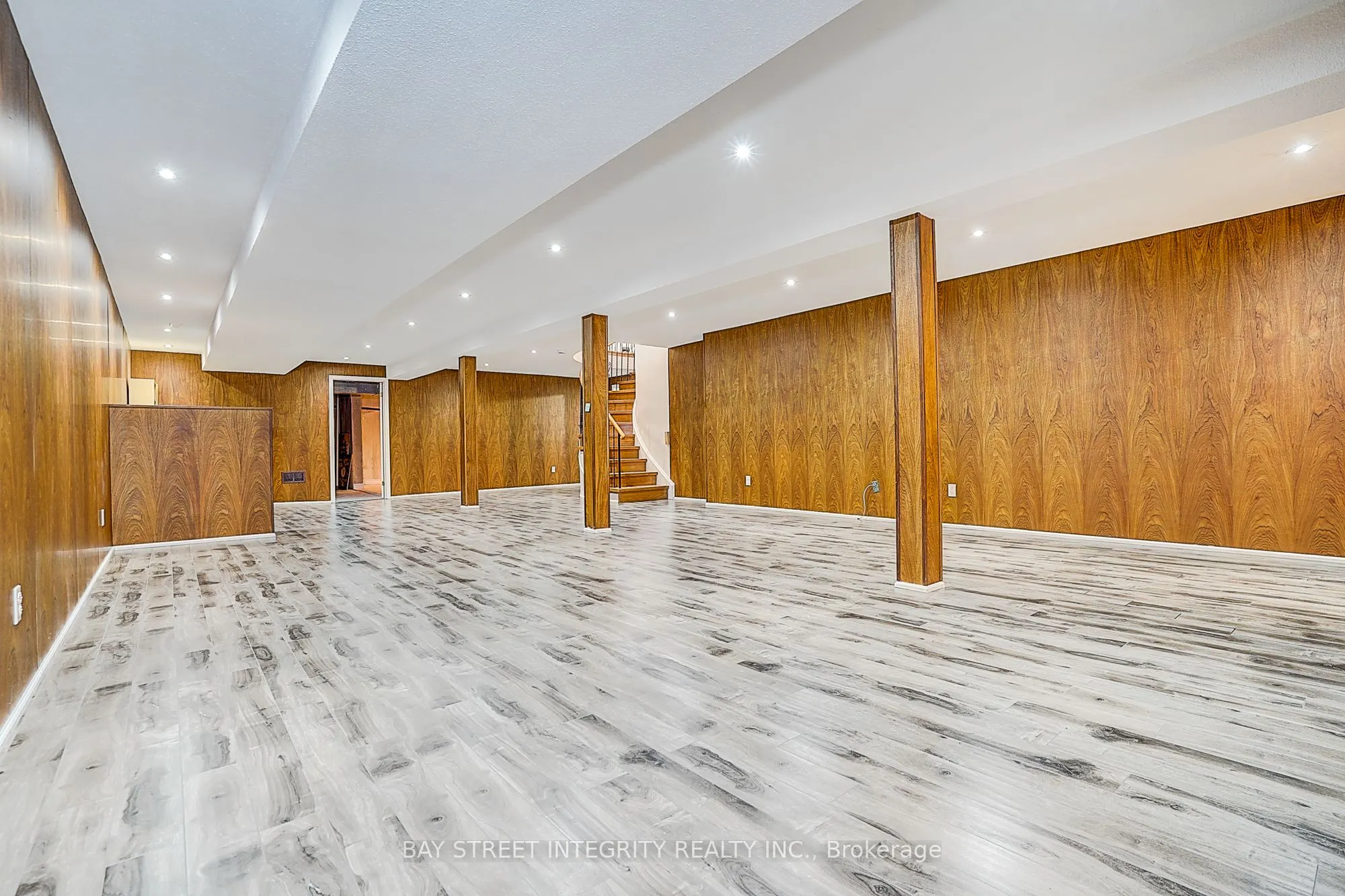 46 Caravan Drive