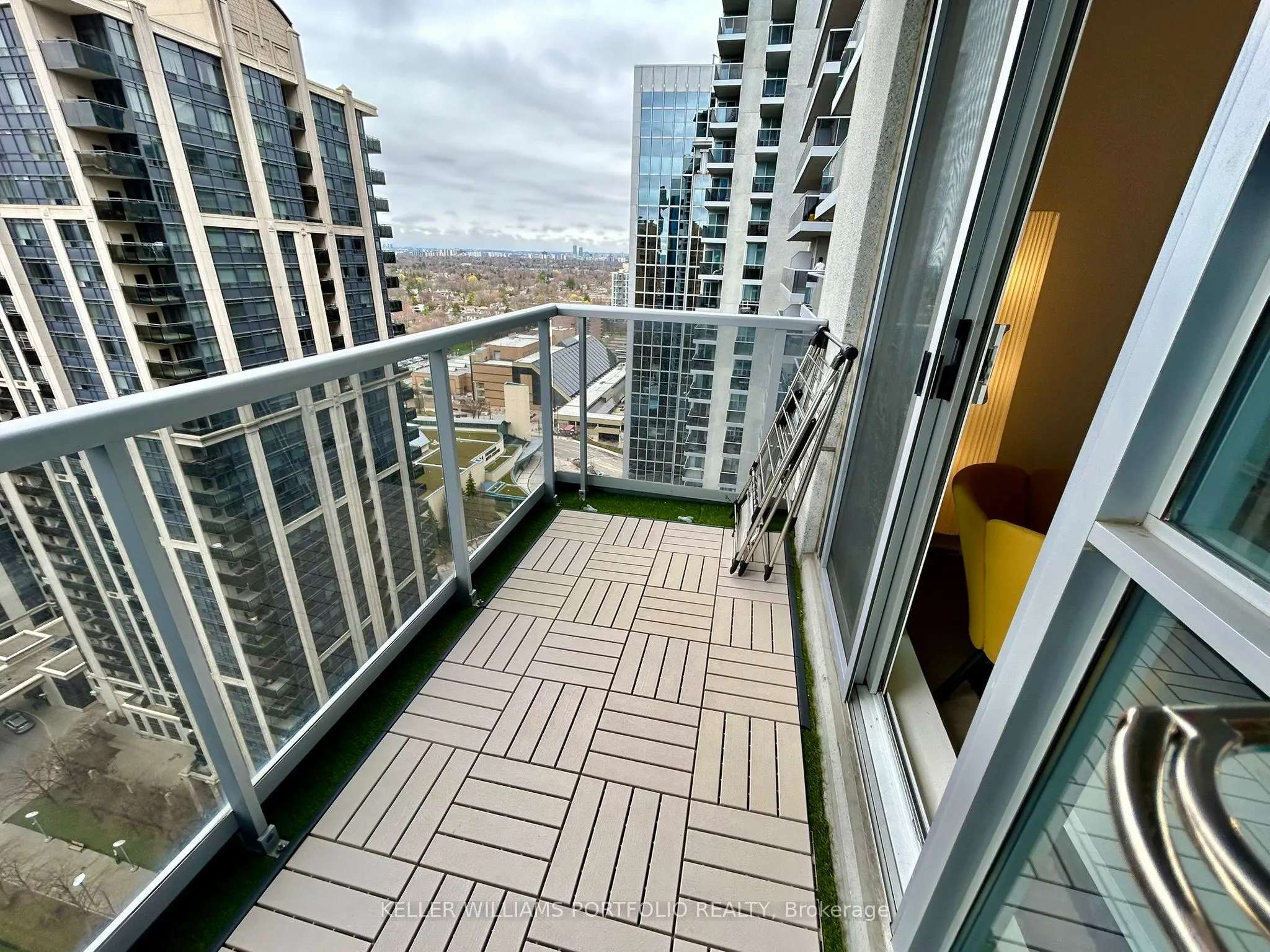 4968 Yonge Street #2801