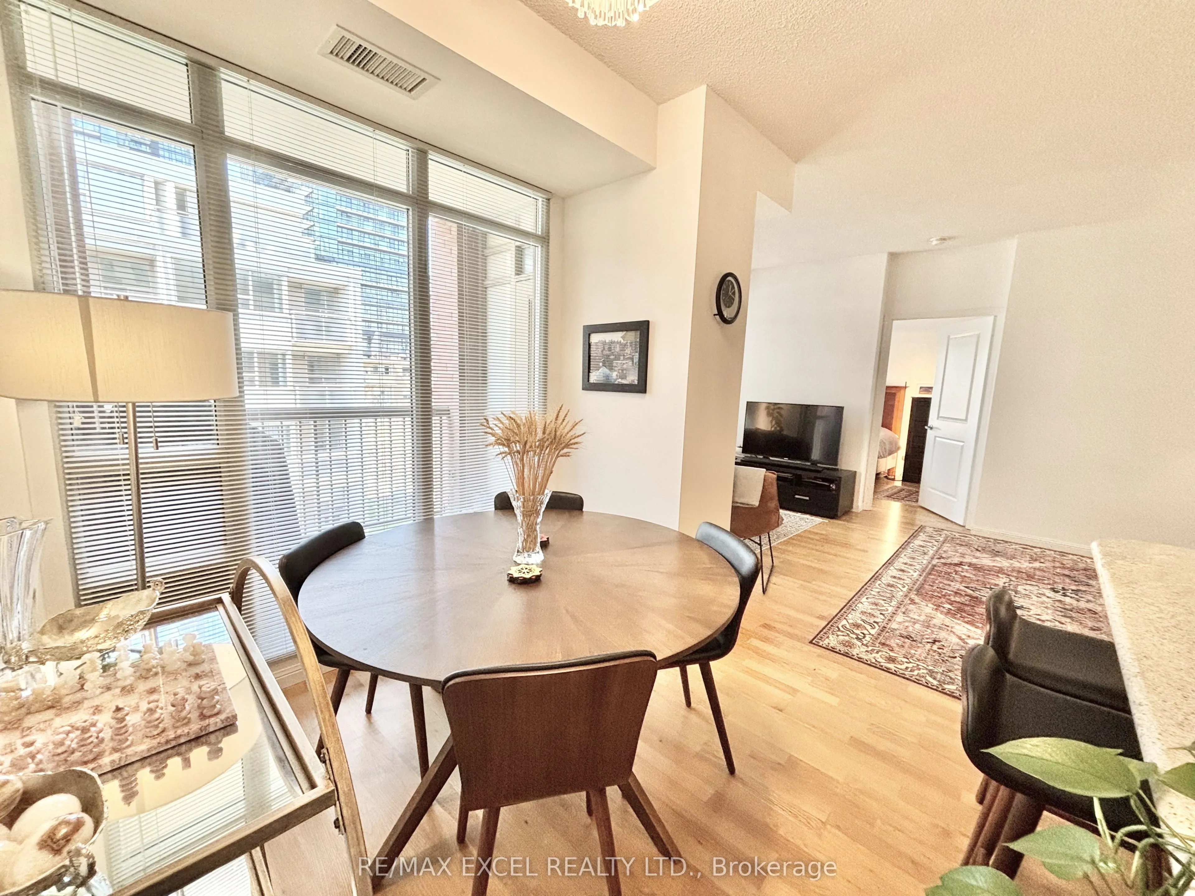 900 Mount Pleasant Road #426