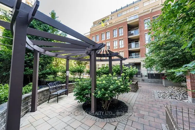 900 Mount Pleasant Road #426