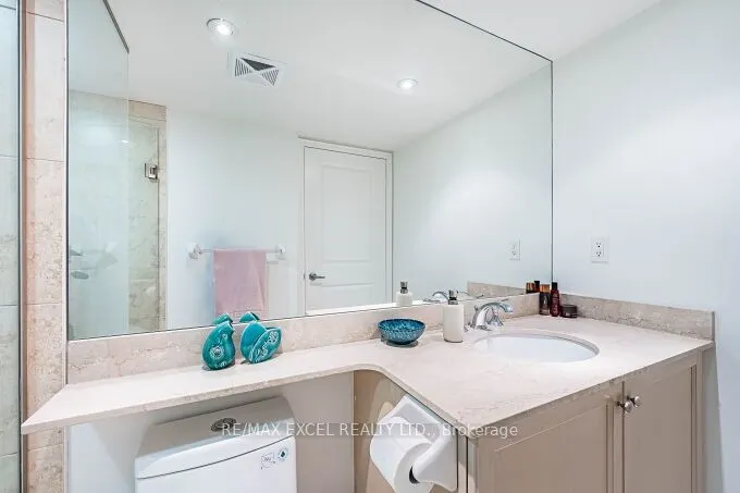 900 Mount Pleasant Road #426