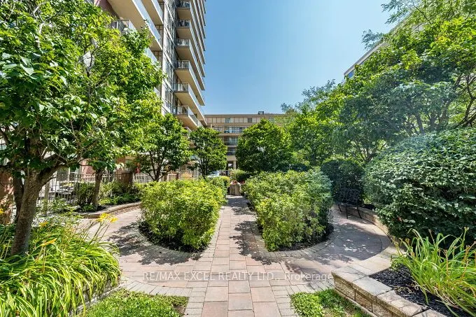 900 Mount Pleasant Road #426