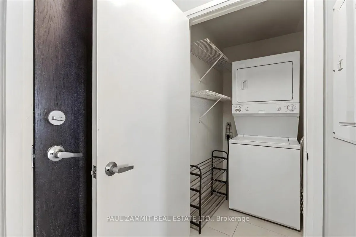 17 Kenaston Gardens #311