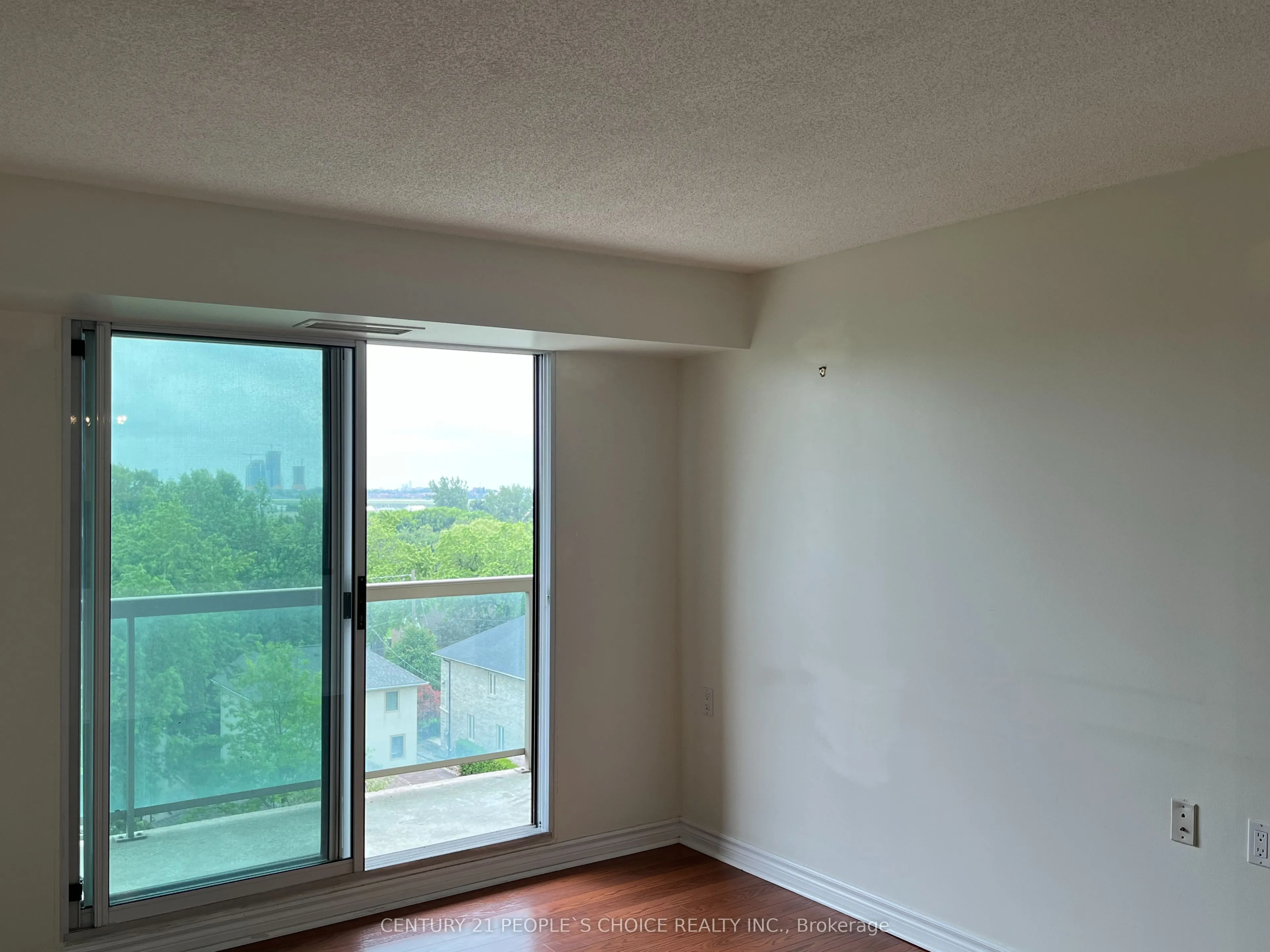 935 Sheppard Avenue W #603