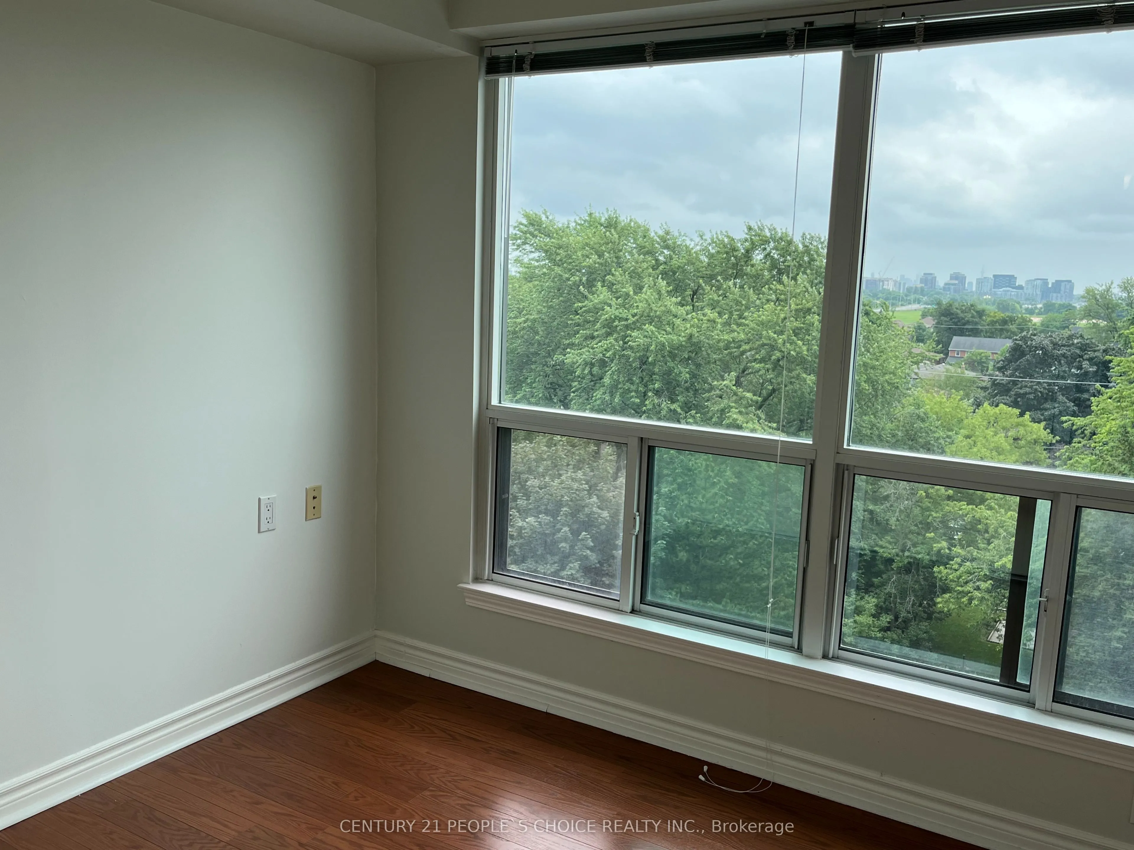 935 Sheppard Avenue W #603