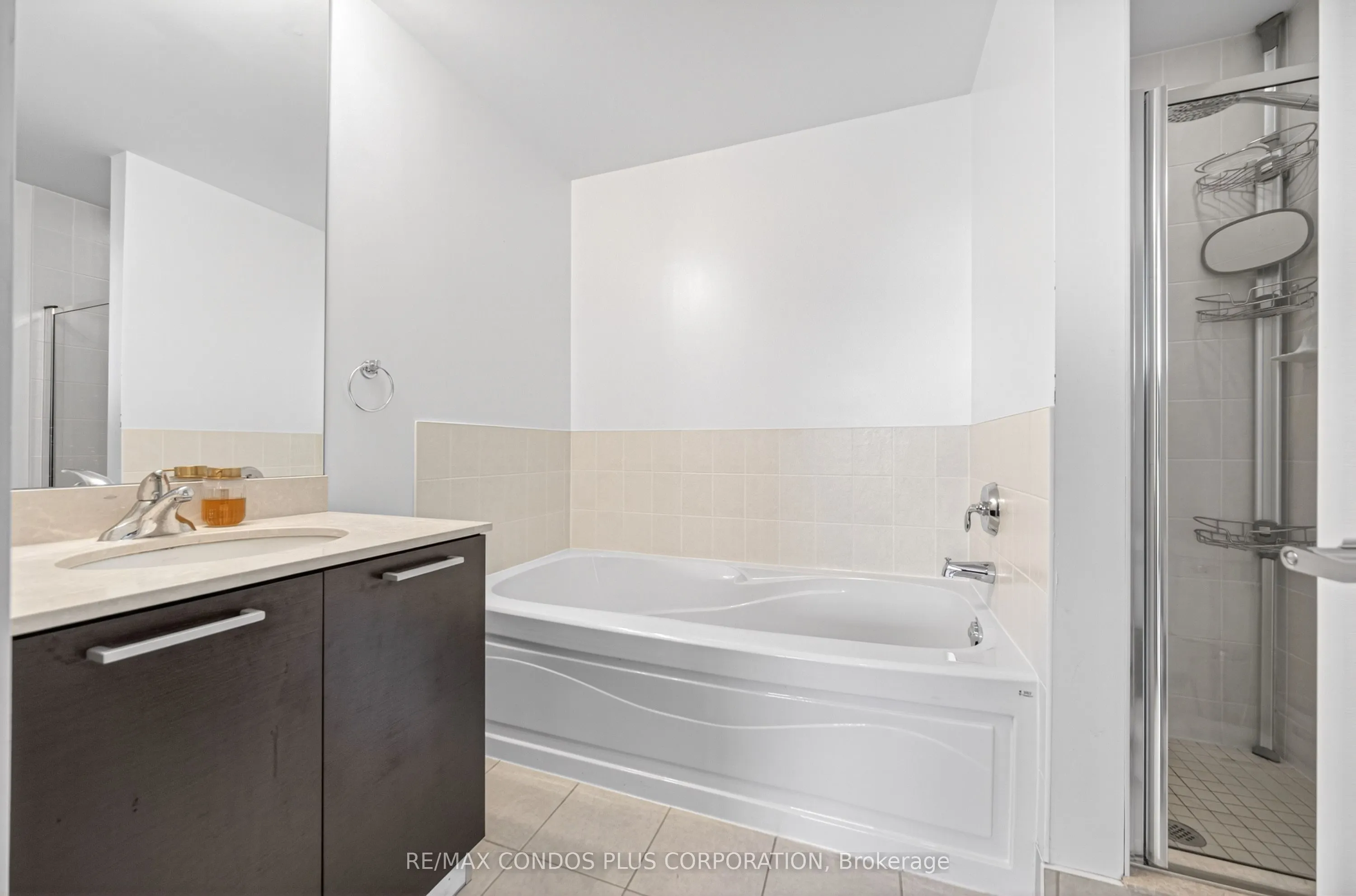 38 Grenville Street #4404