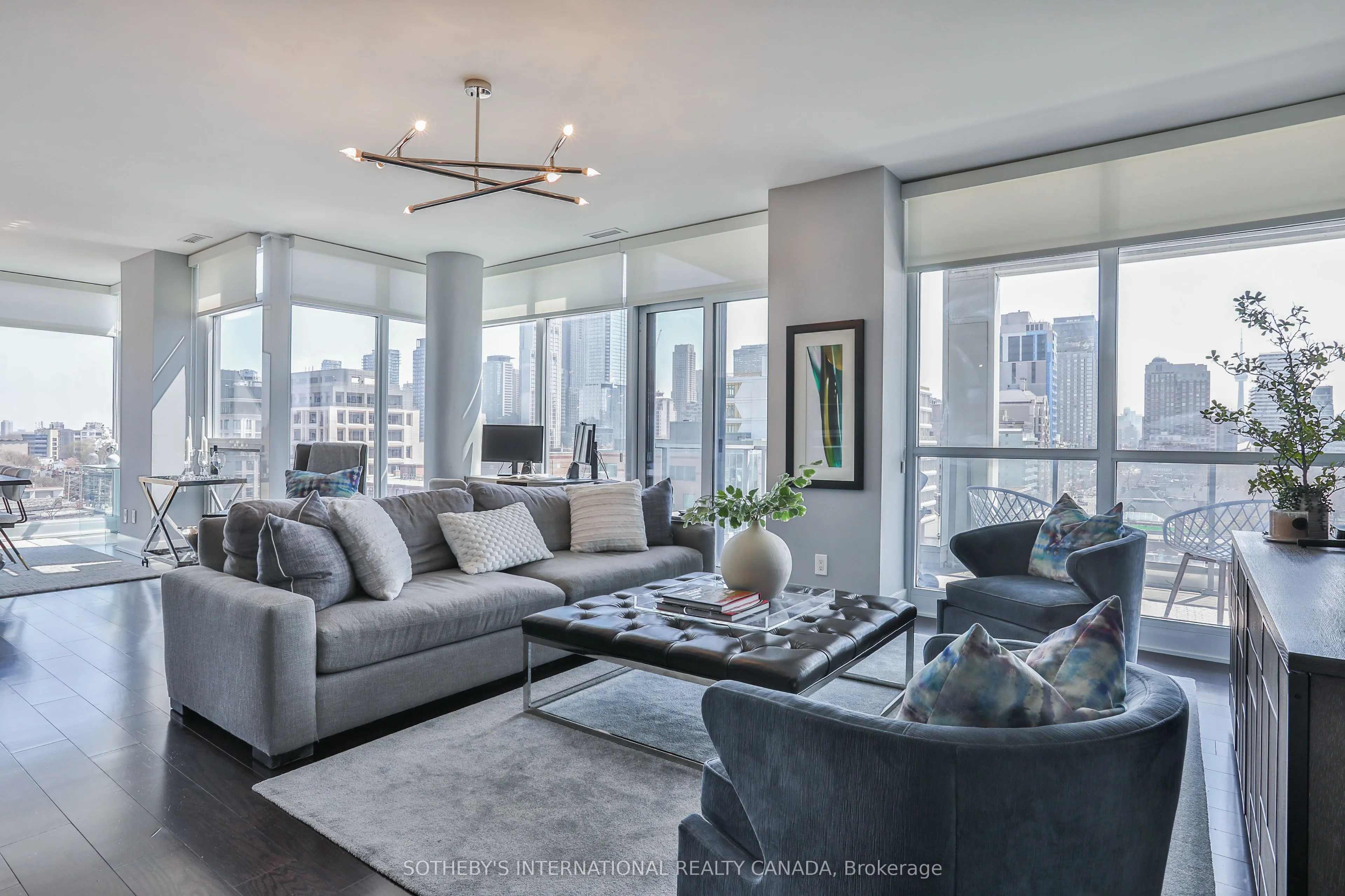 170 Avenue Road #811