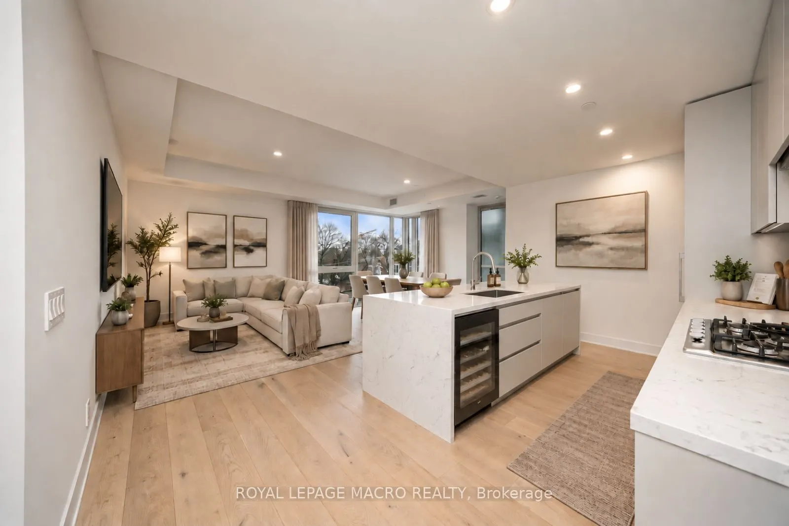346 Davenport Road #403