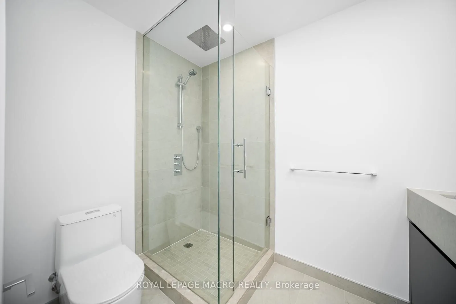 346 Davenport Road #403
