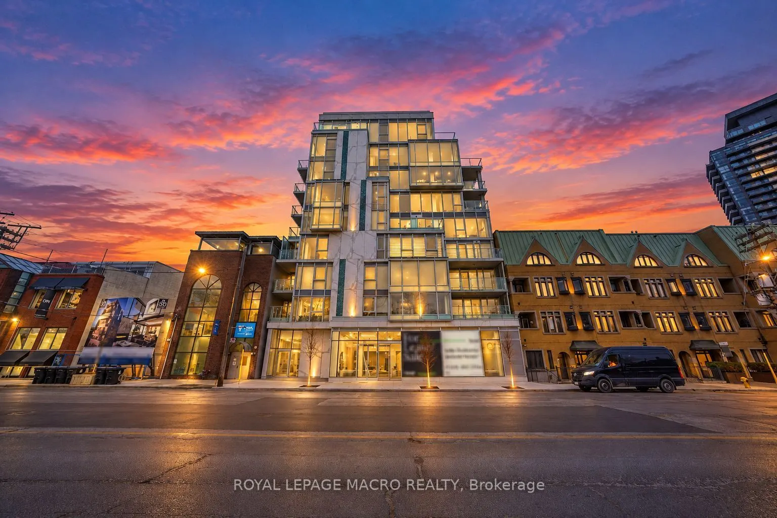 346 Davenport Road #403