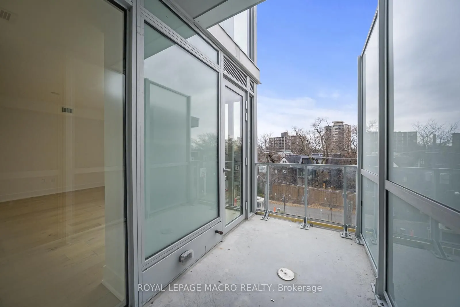 346 Davenport Road #403