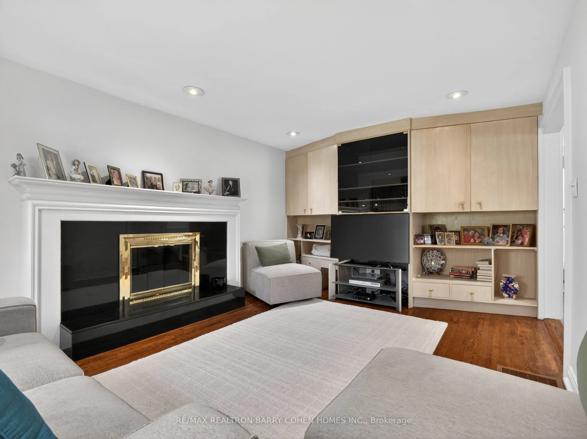 25 Harlington Road