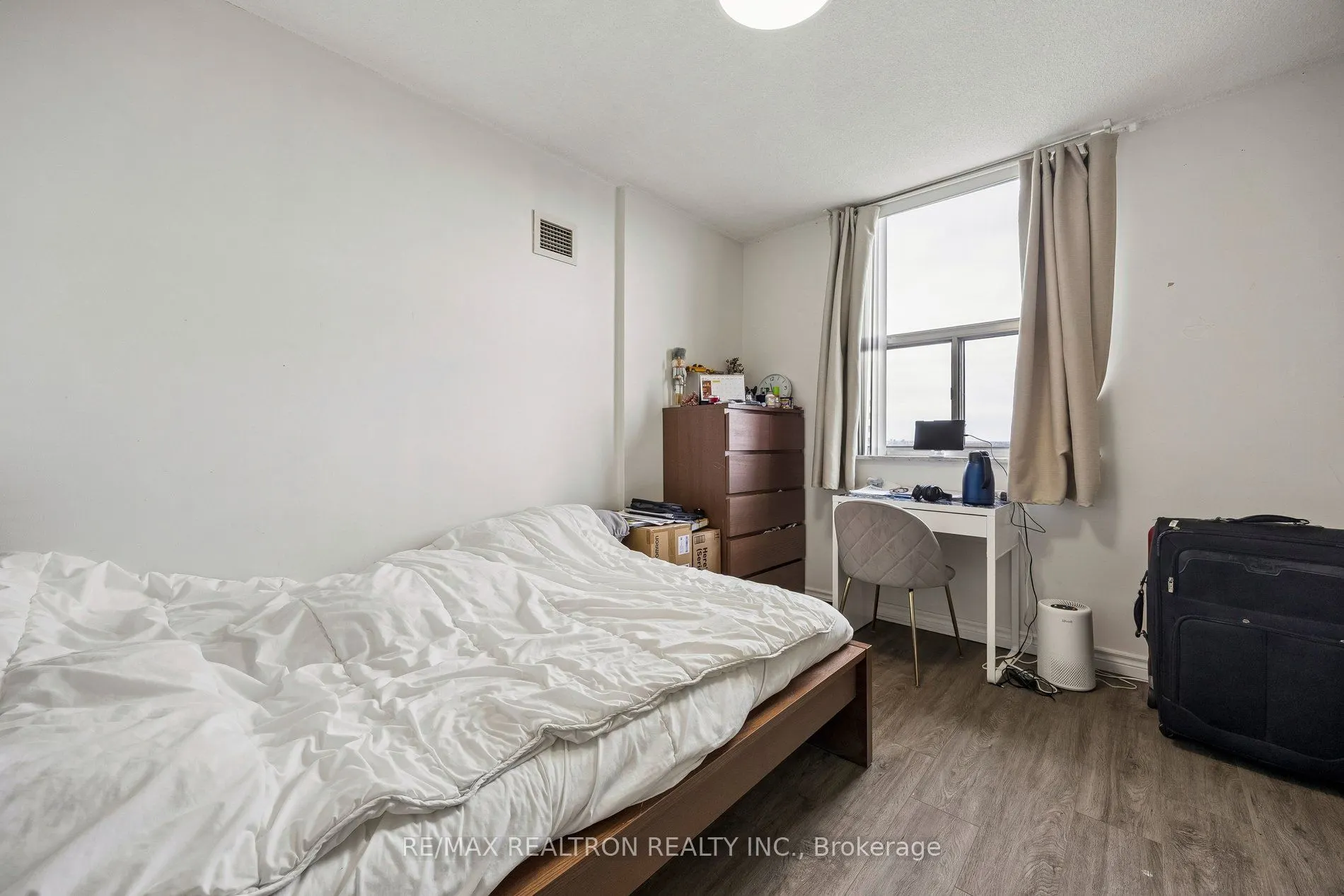 205 Hilda Avenue #2208