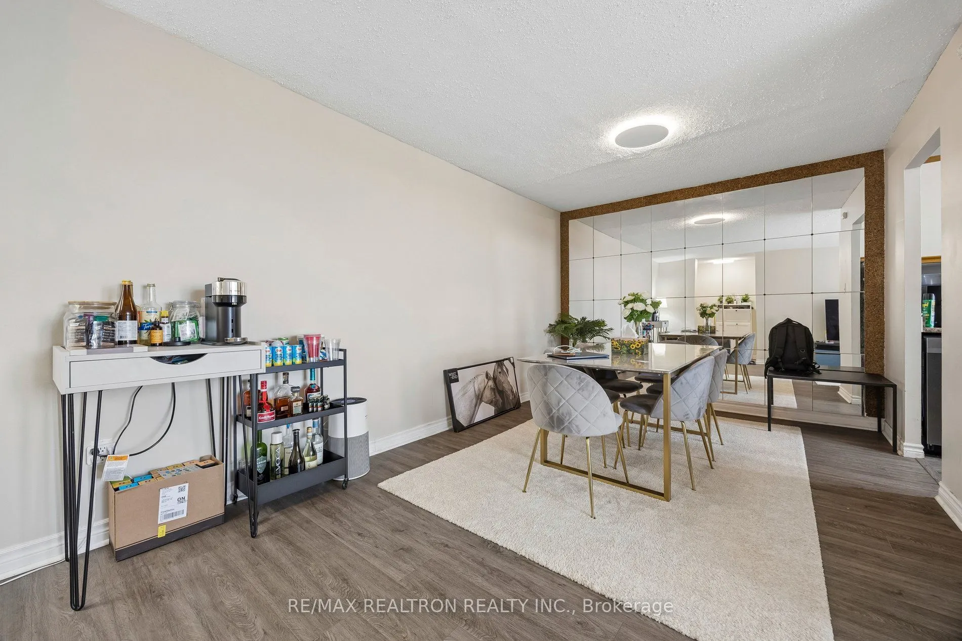 205 Hilda Avenue #2208