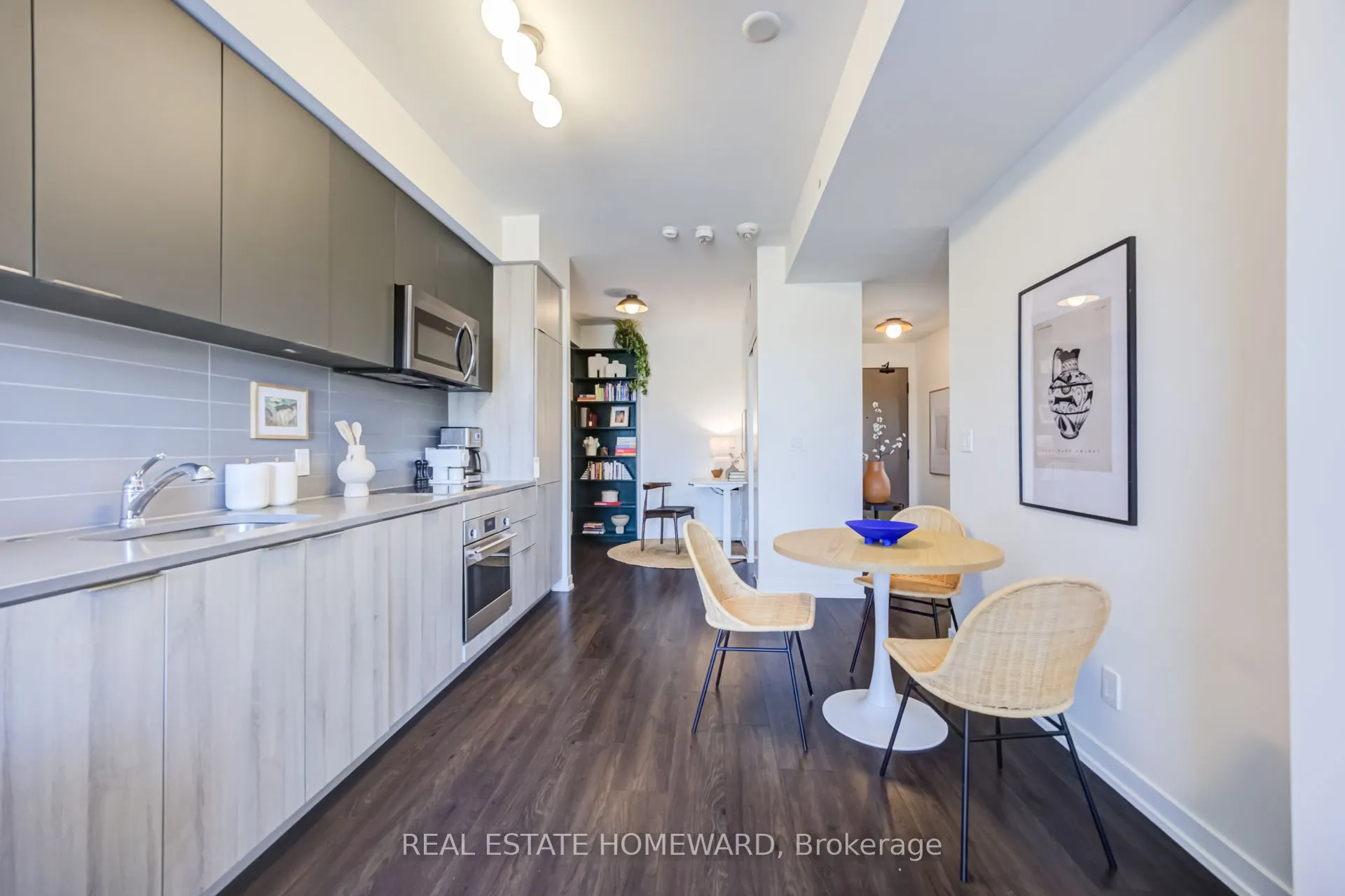 223 St Clair Avenue W #309