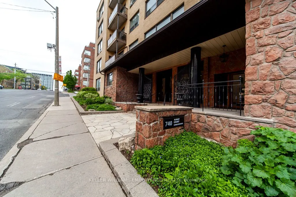 740 Eglinton Avenue W #205