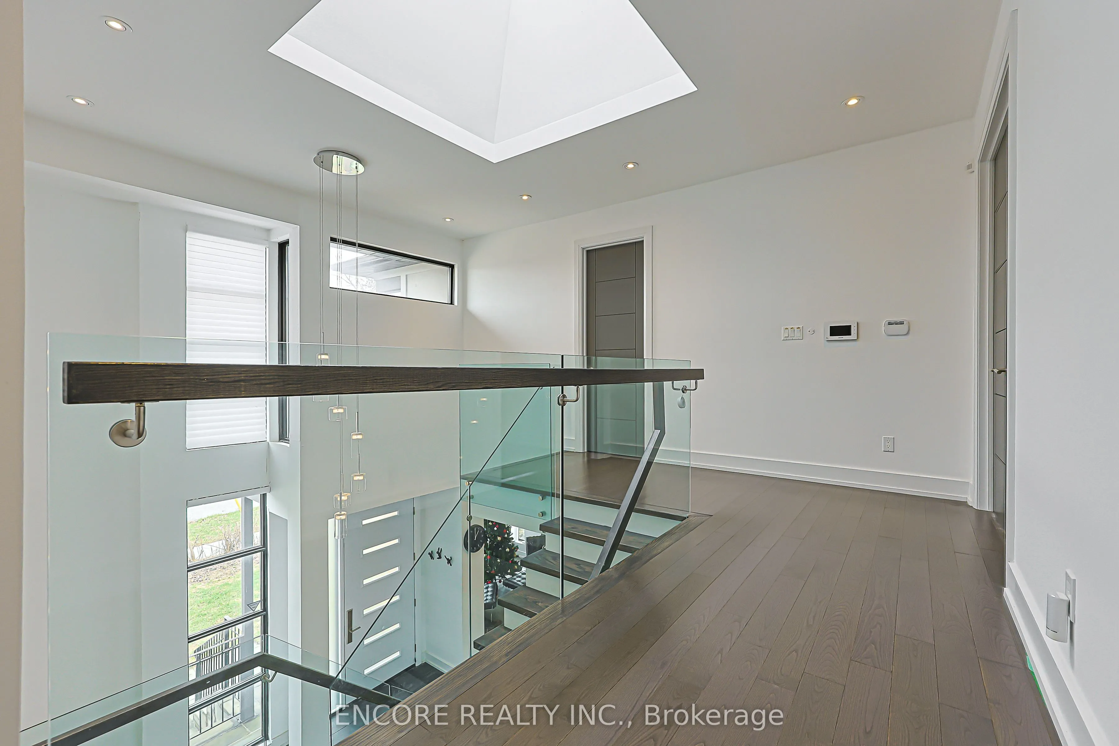 93 Pleasant View Drive