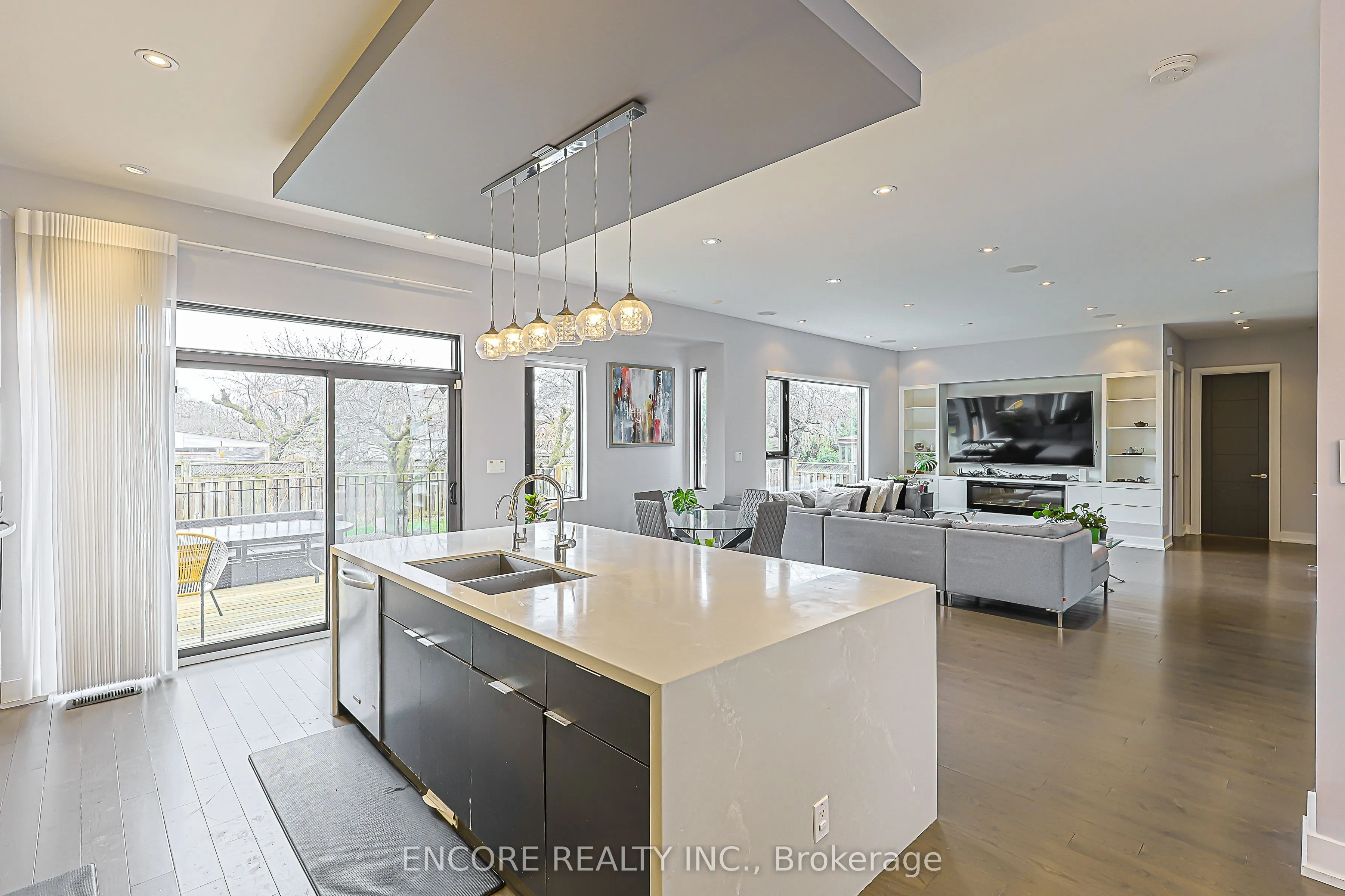 93 Pleasant View Drive