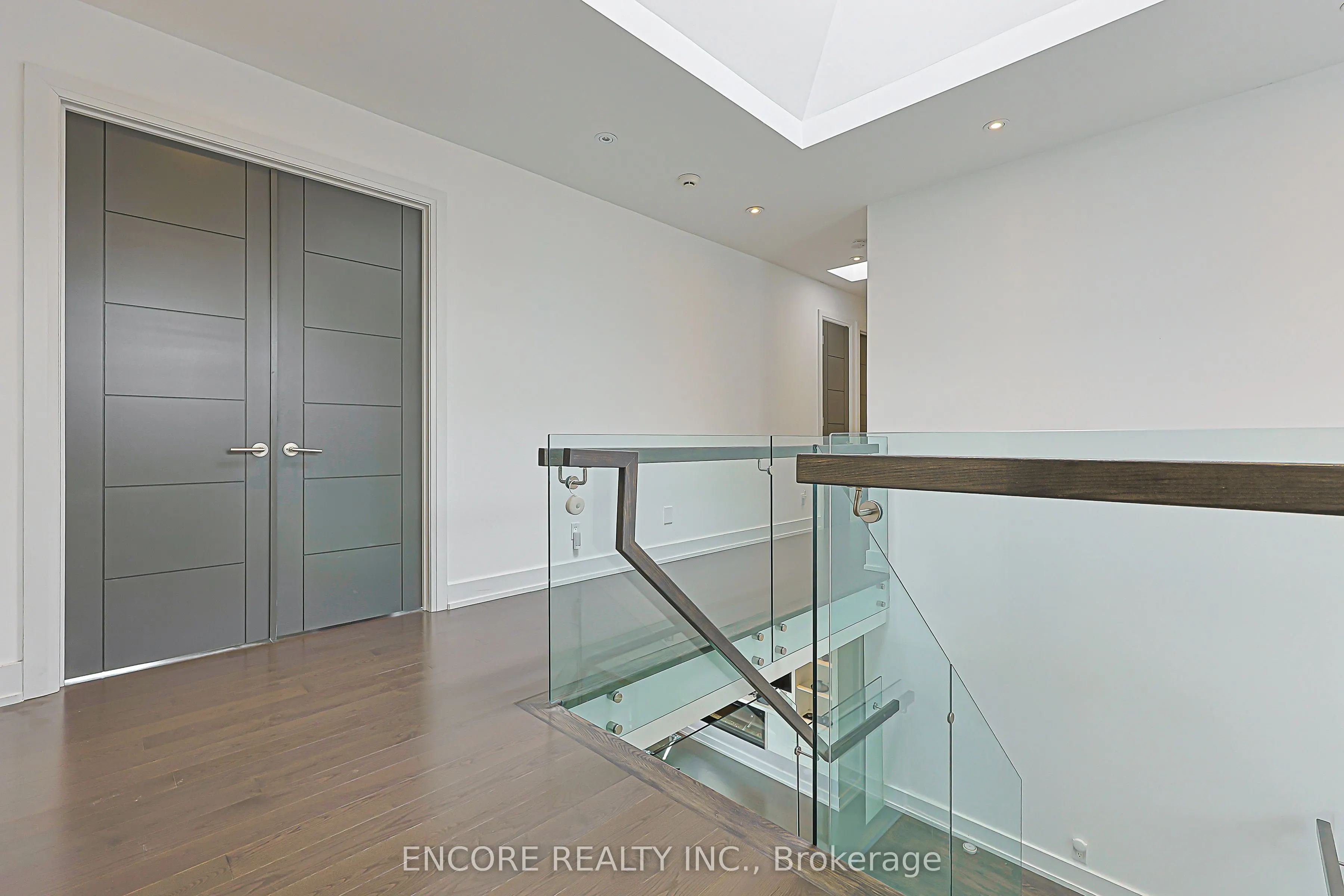 93 Pleasant View Drive