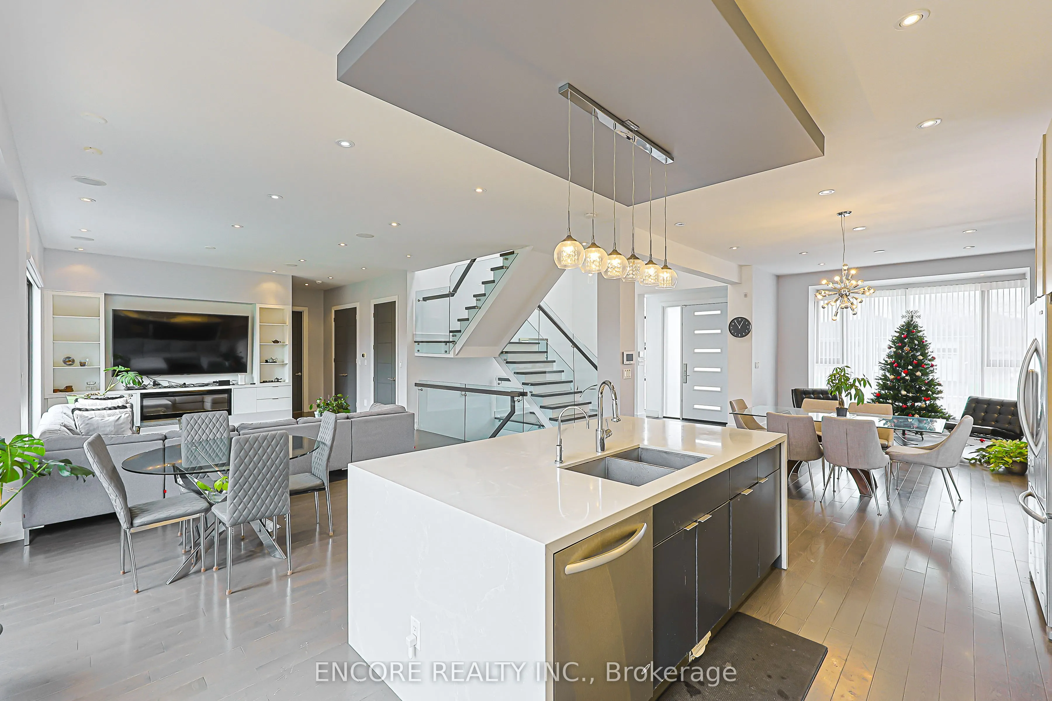 93 Pleasant View Drive