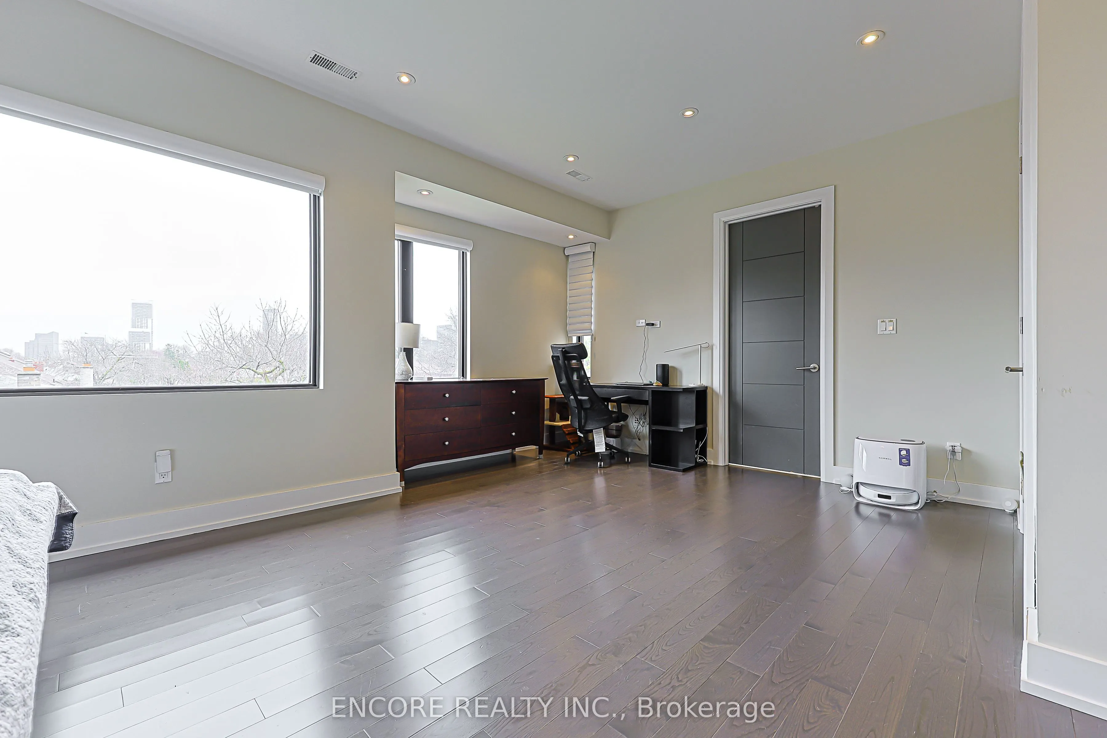 93 Pleasant View Drive