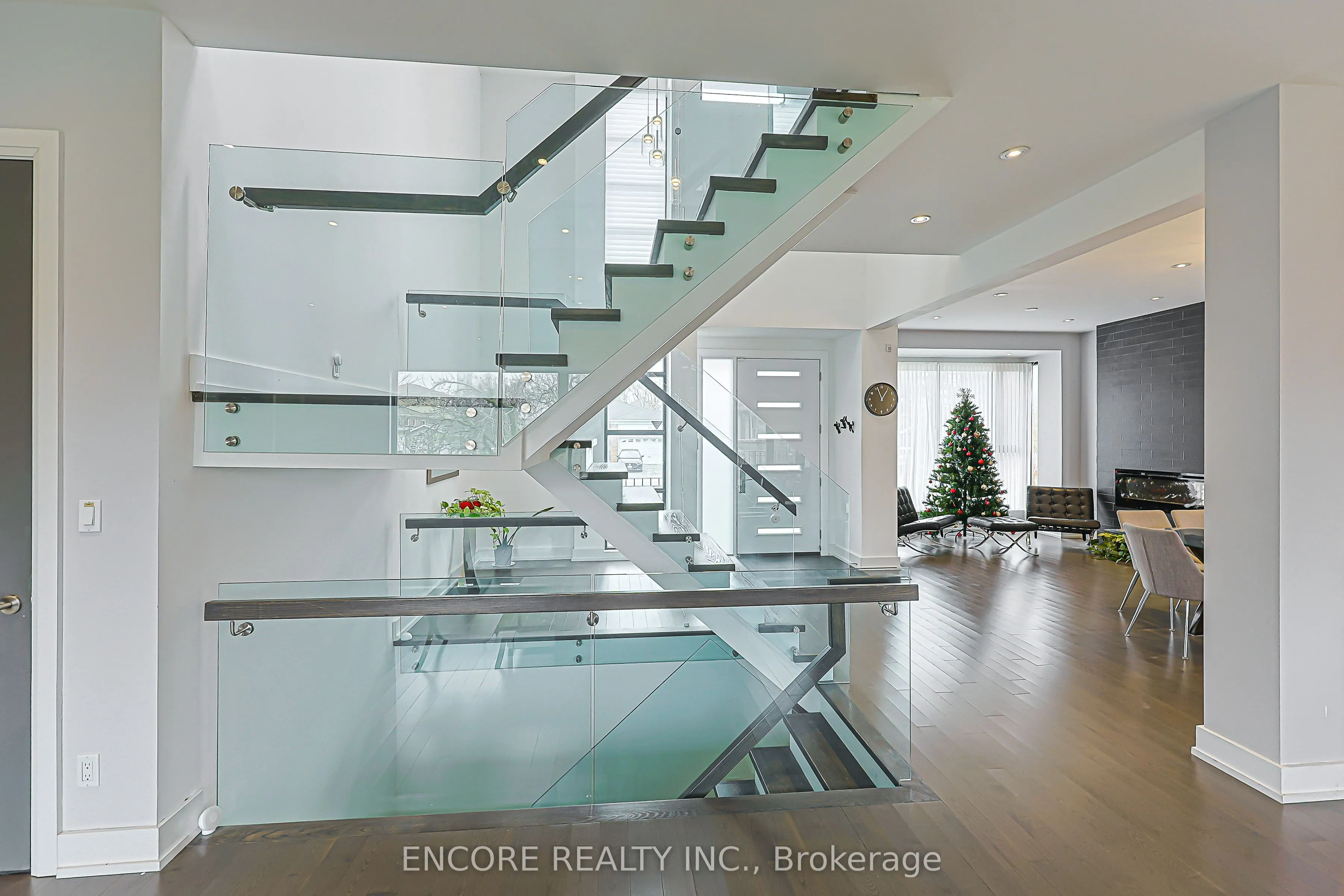 93 Pleasant View Drive