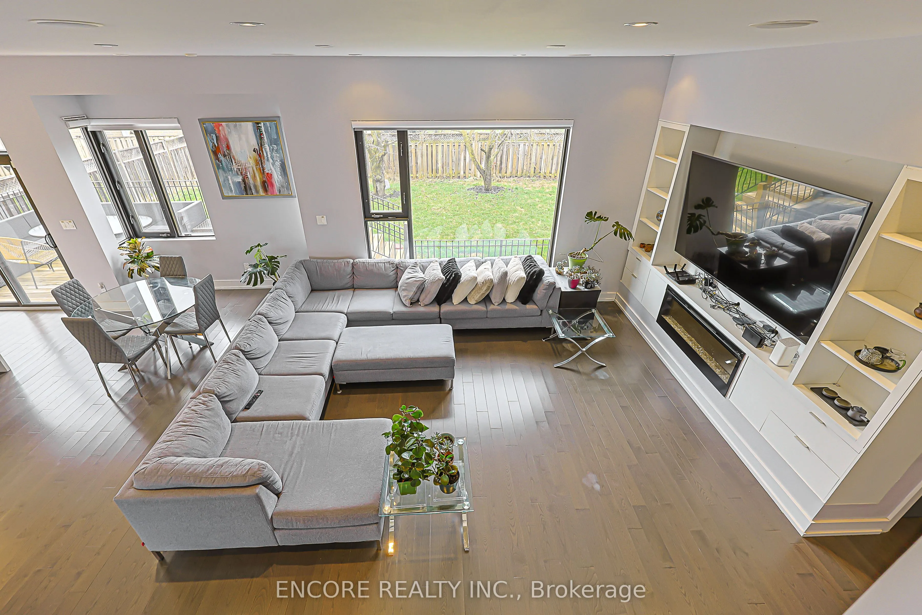 93 Pleasant View Drive
