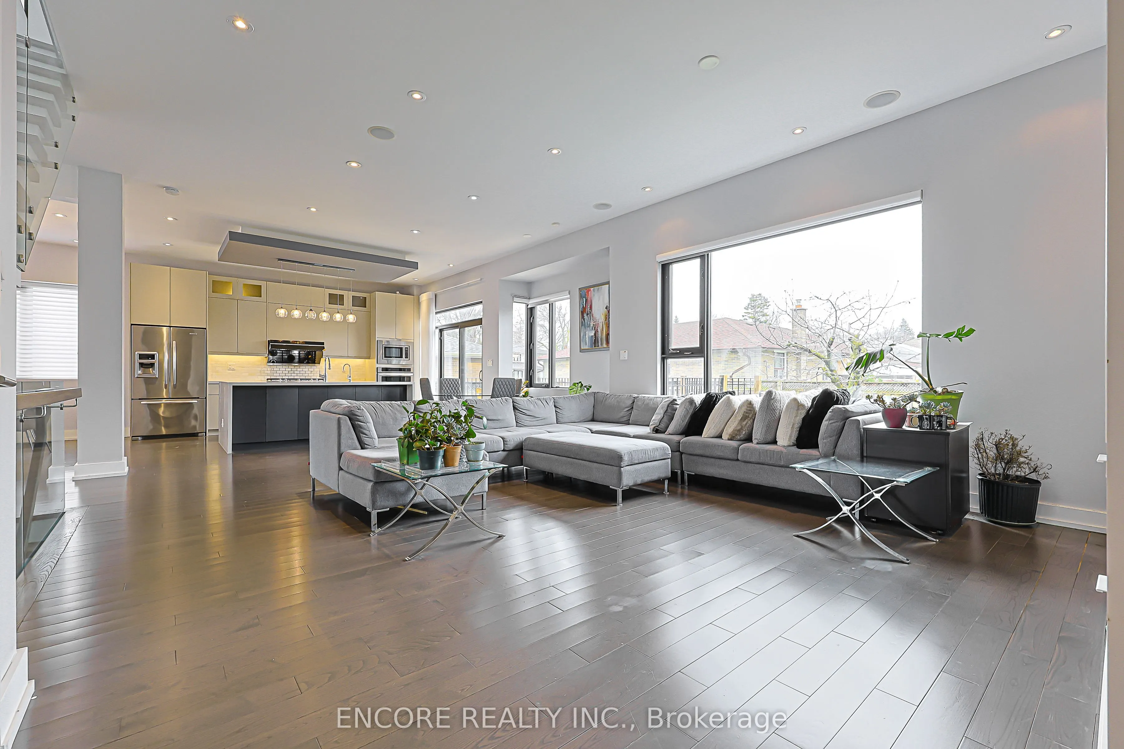93 Pleasant View Drive