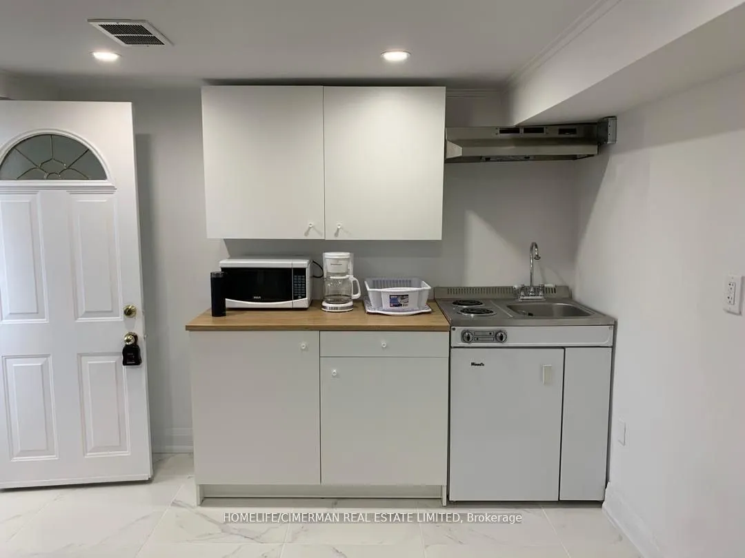 106 Holcolm Road #Basement
