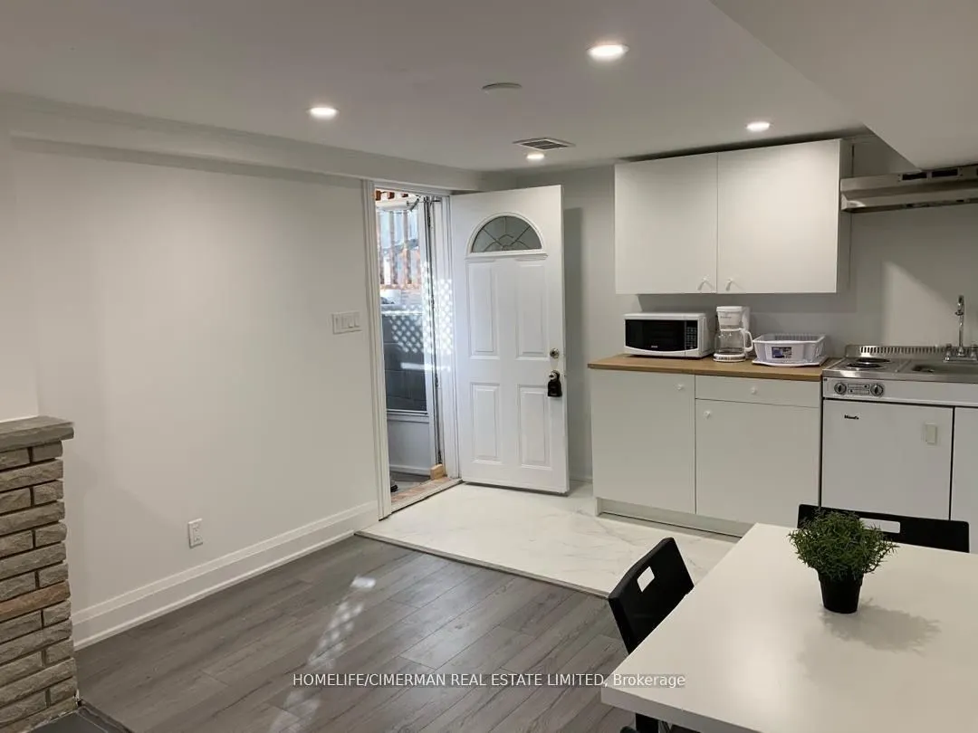 106 Holcolm Road #Basement