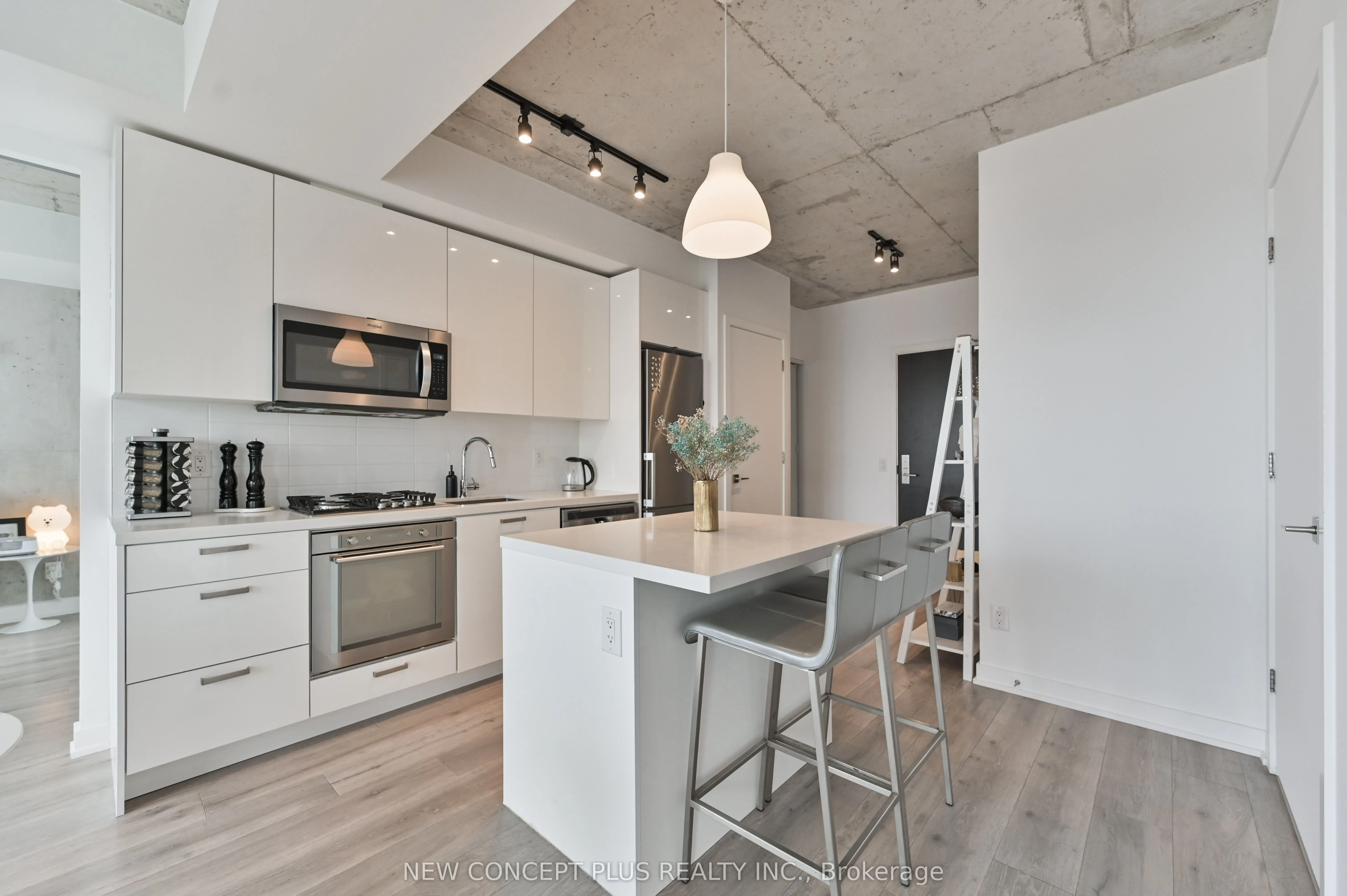 55 Ontario Street #2301