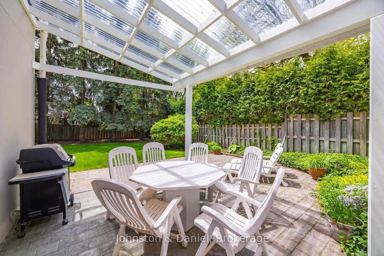 31 George Henry Boulevard