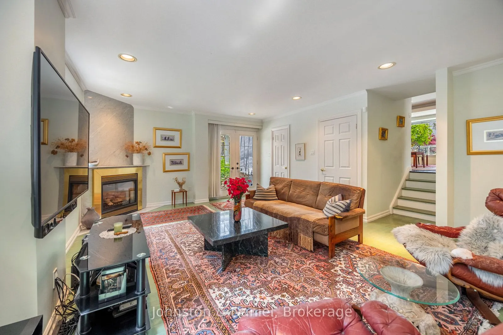 31 George Henry Boulevard