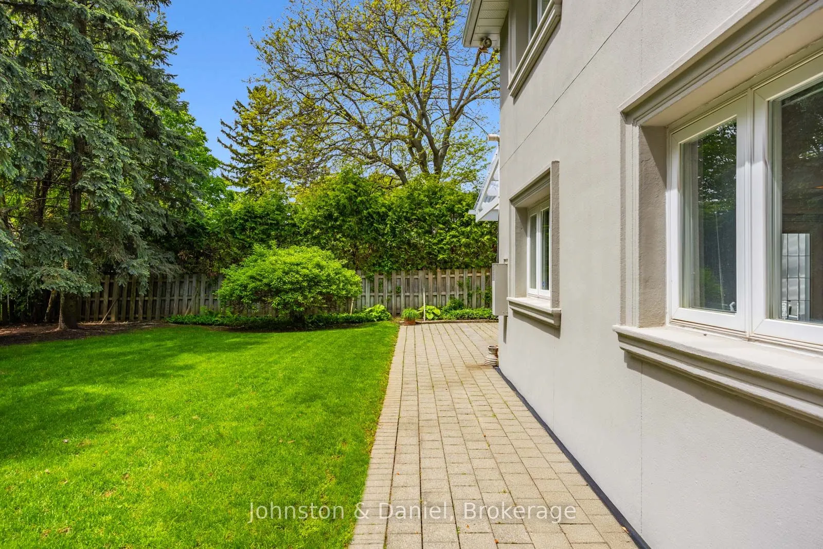 31 George Henry Boulevard