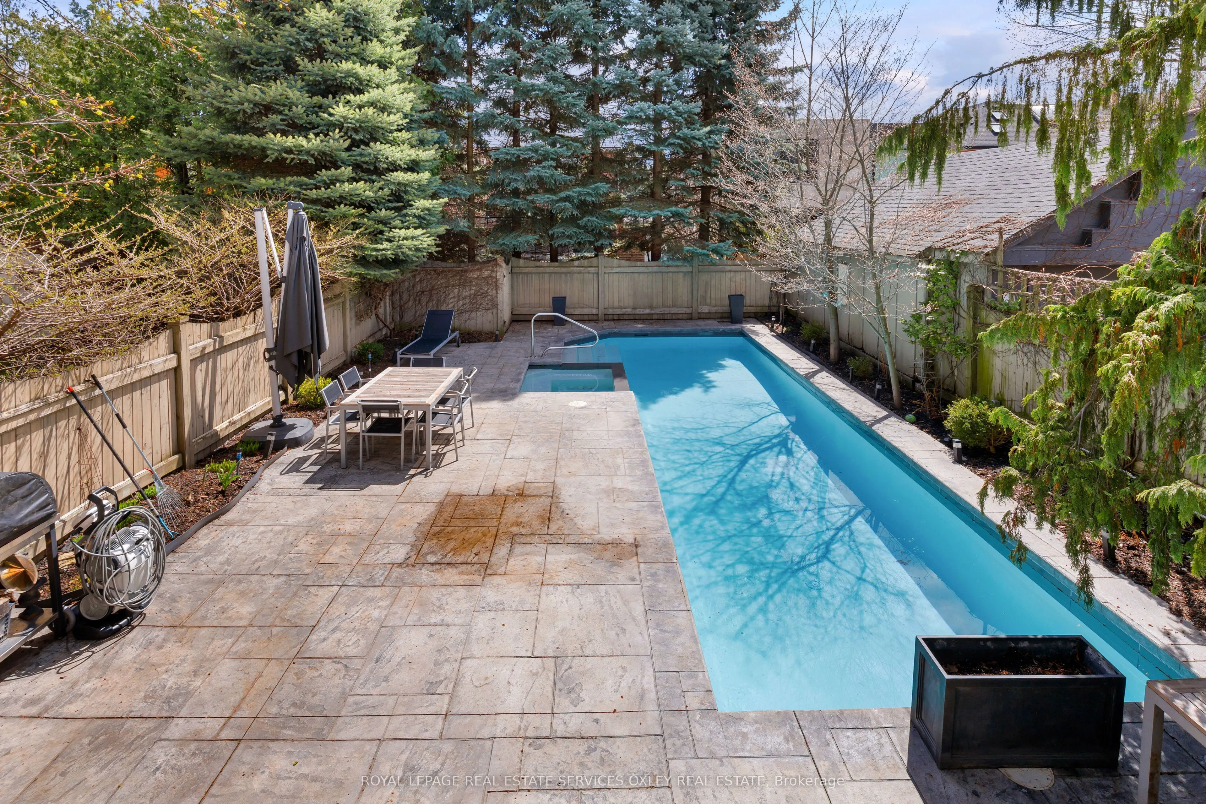 67 Lynwood Avenue
