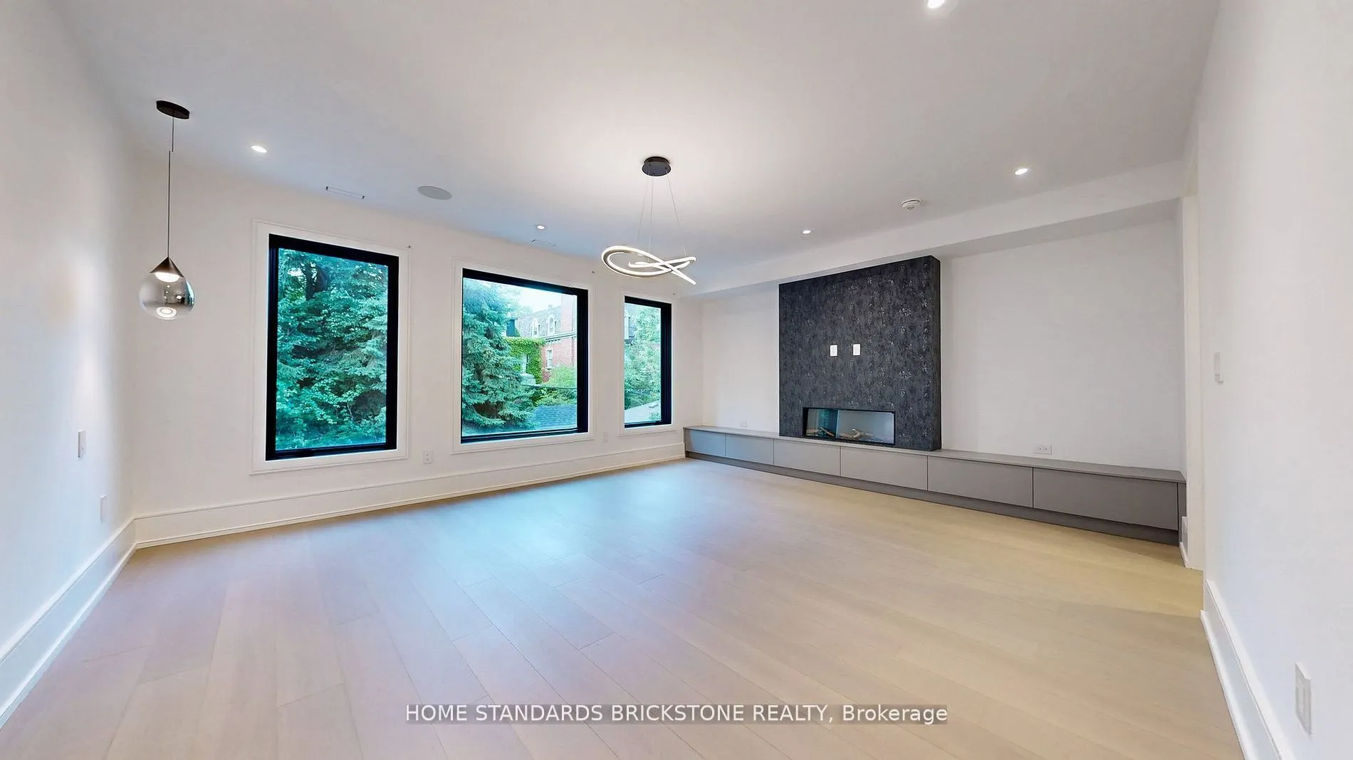 38 Elgin Avenue