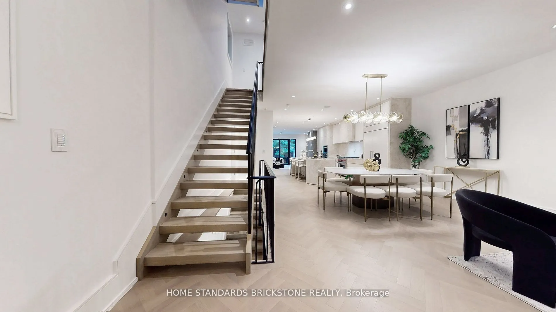 38 Elgin Avenue