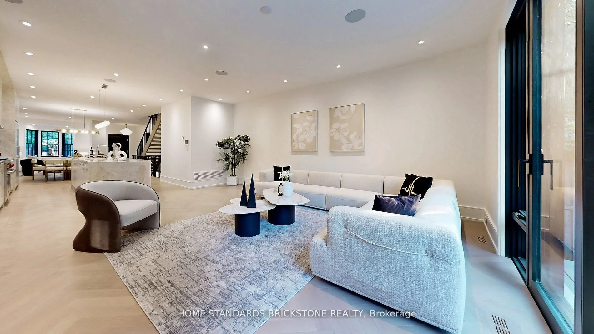 38 Elgin Avenue