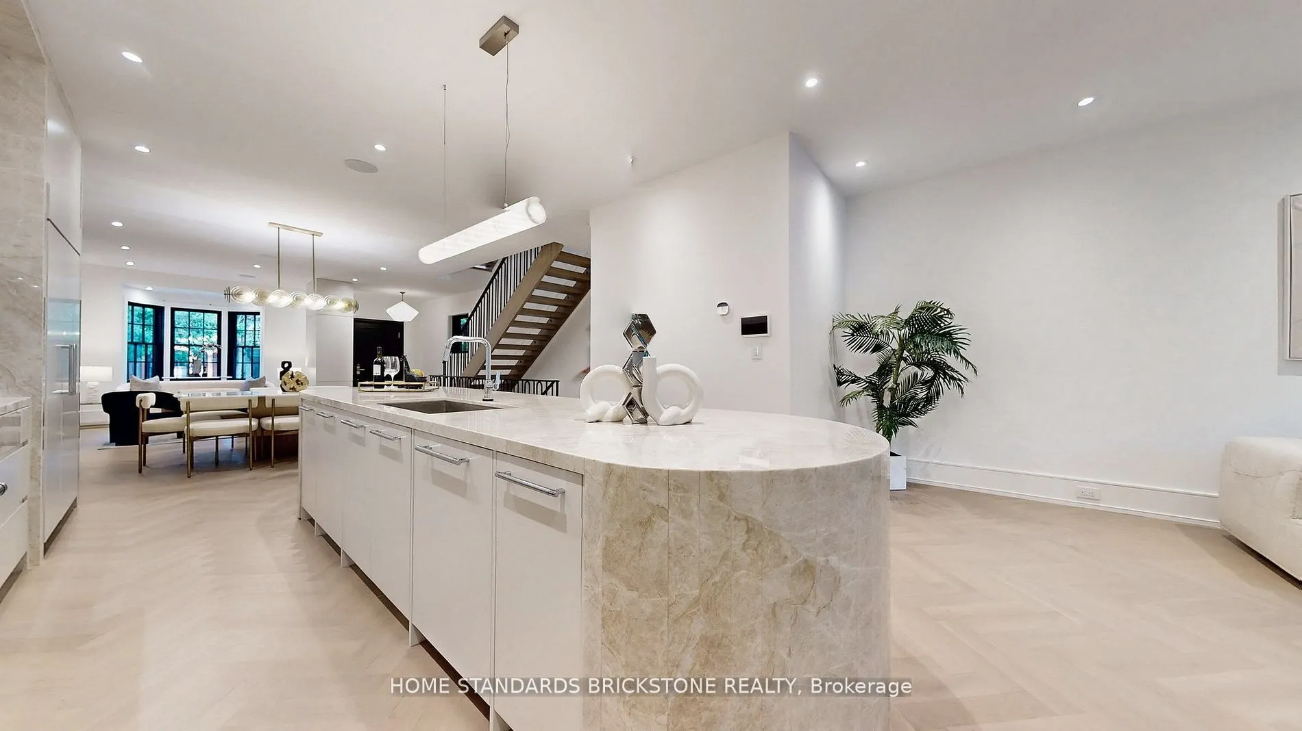 38 Elgin Avenue