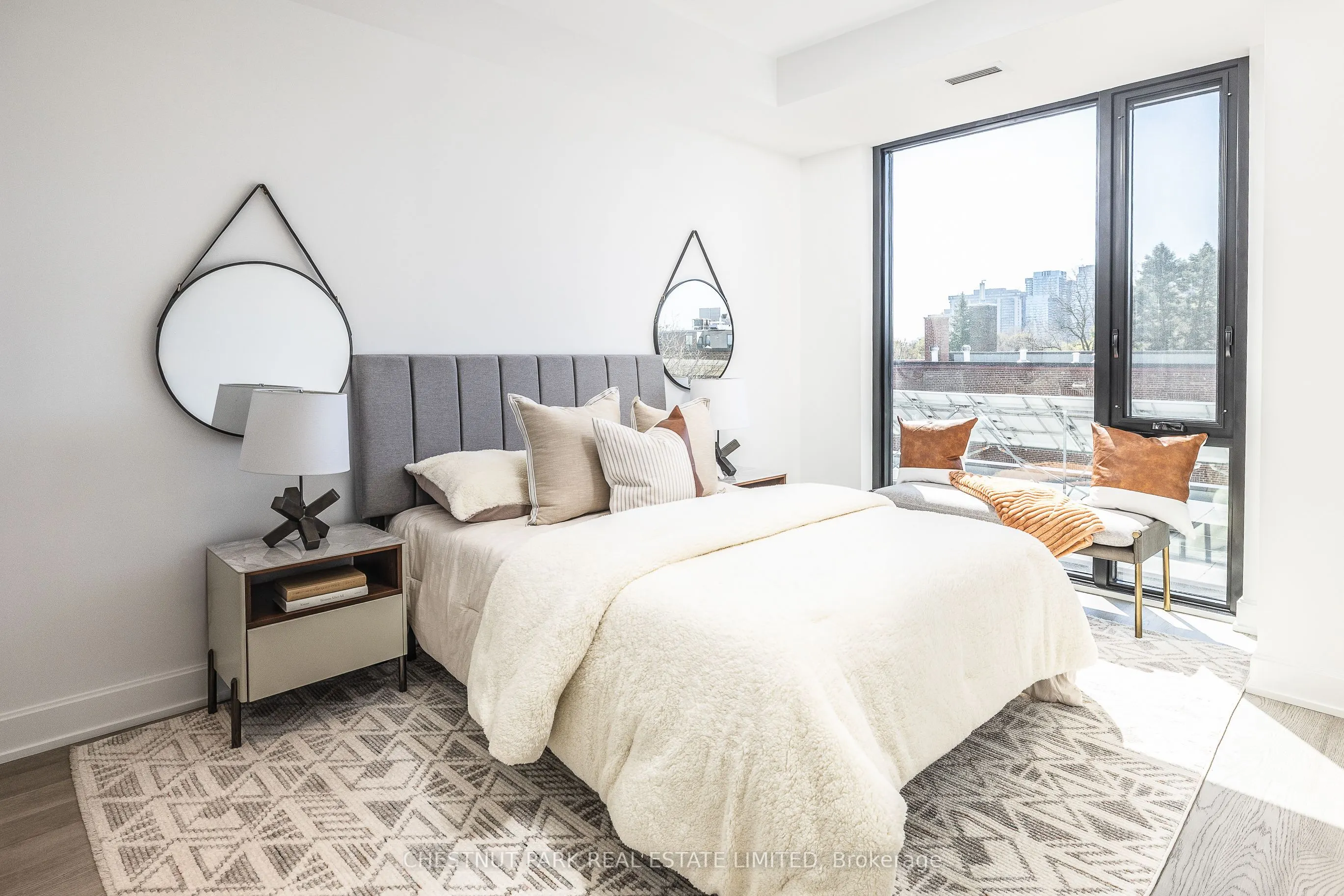 1 Strathgowan Avenue #513