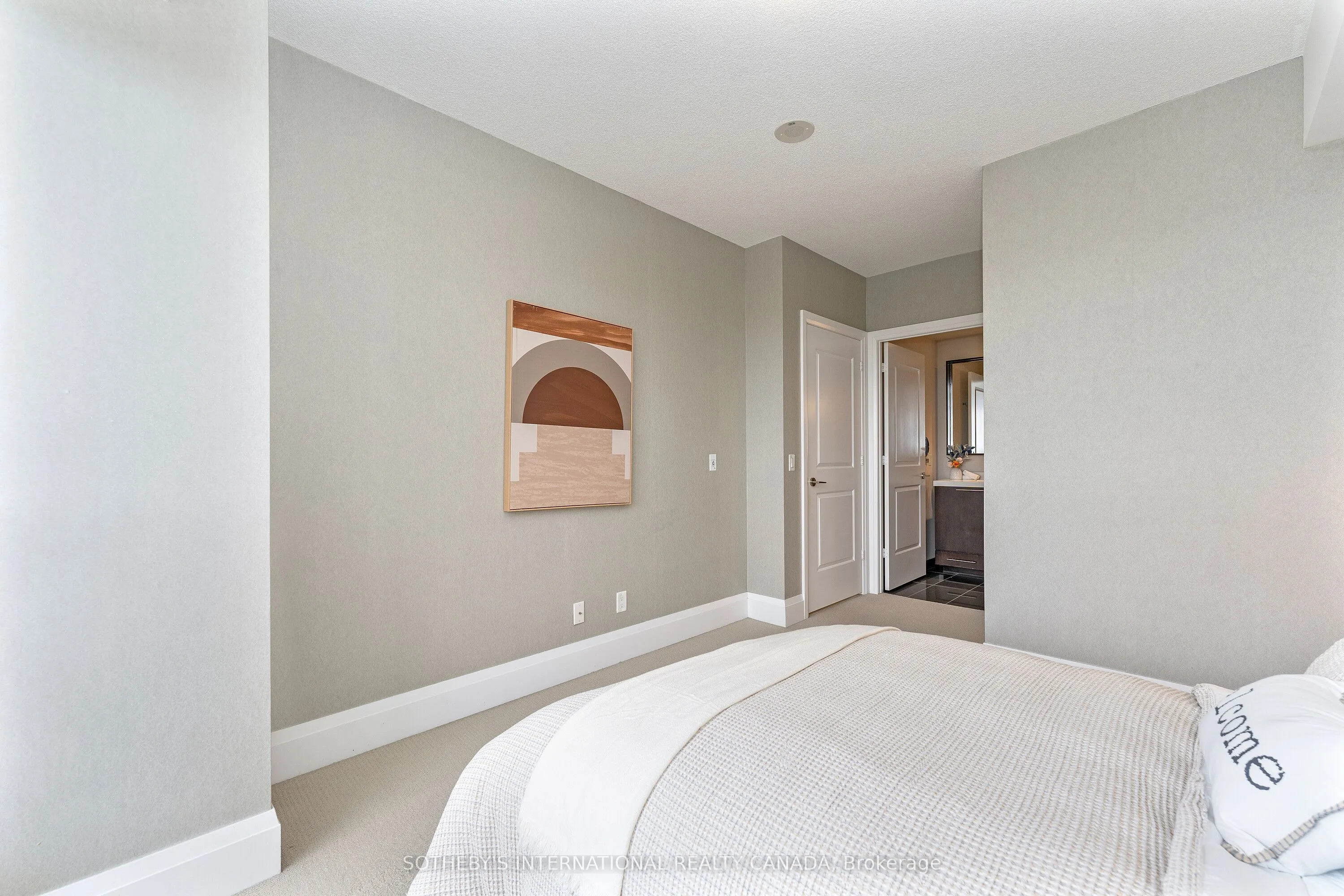 100 Harrison Garden Boulevard #824