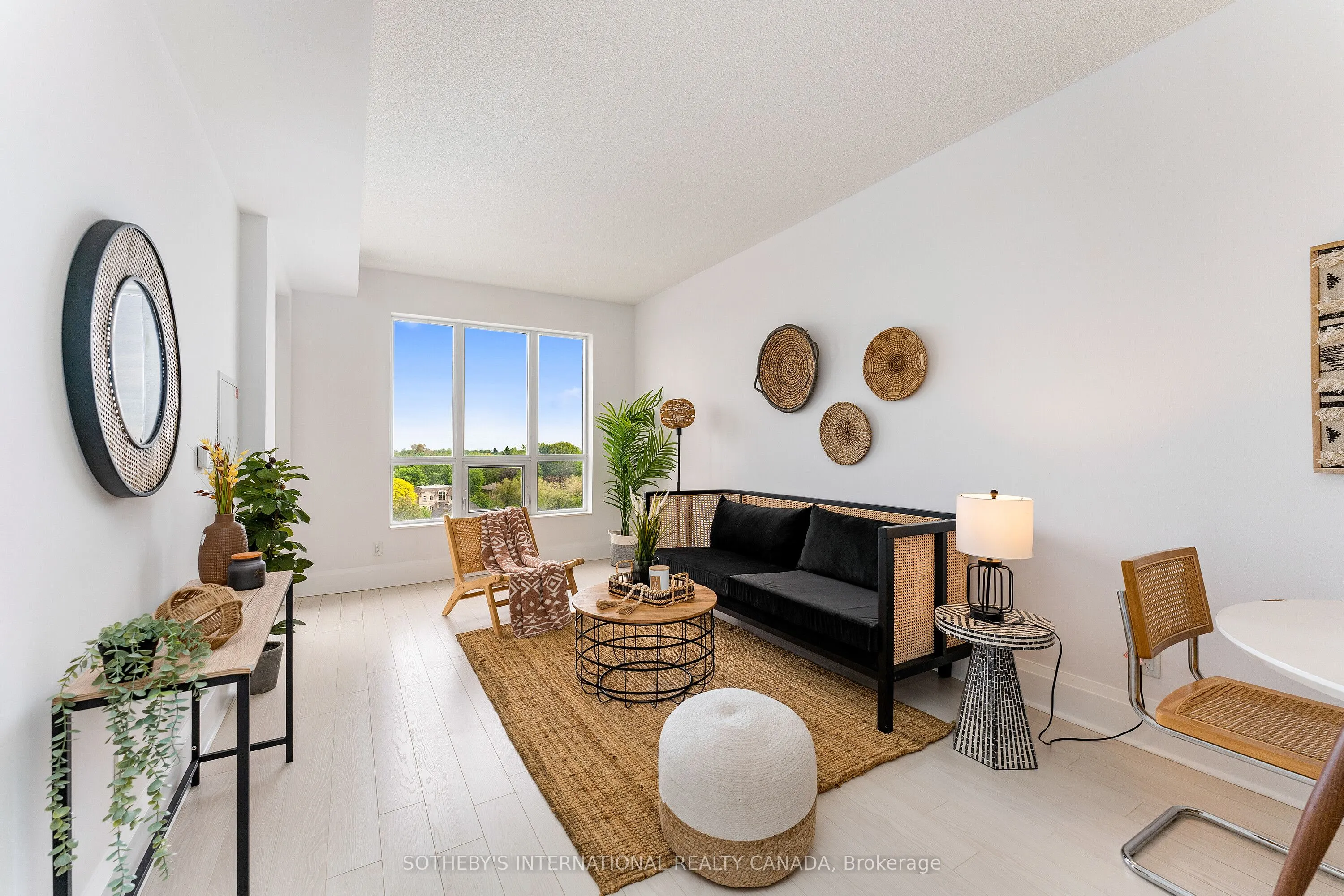 100 Harrison Garden Boulevard #824