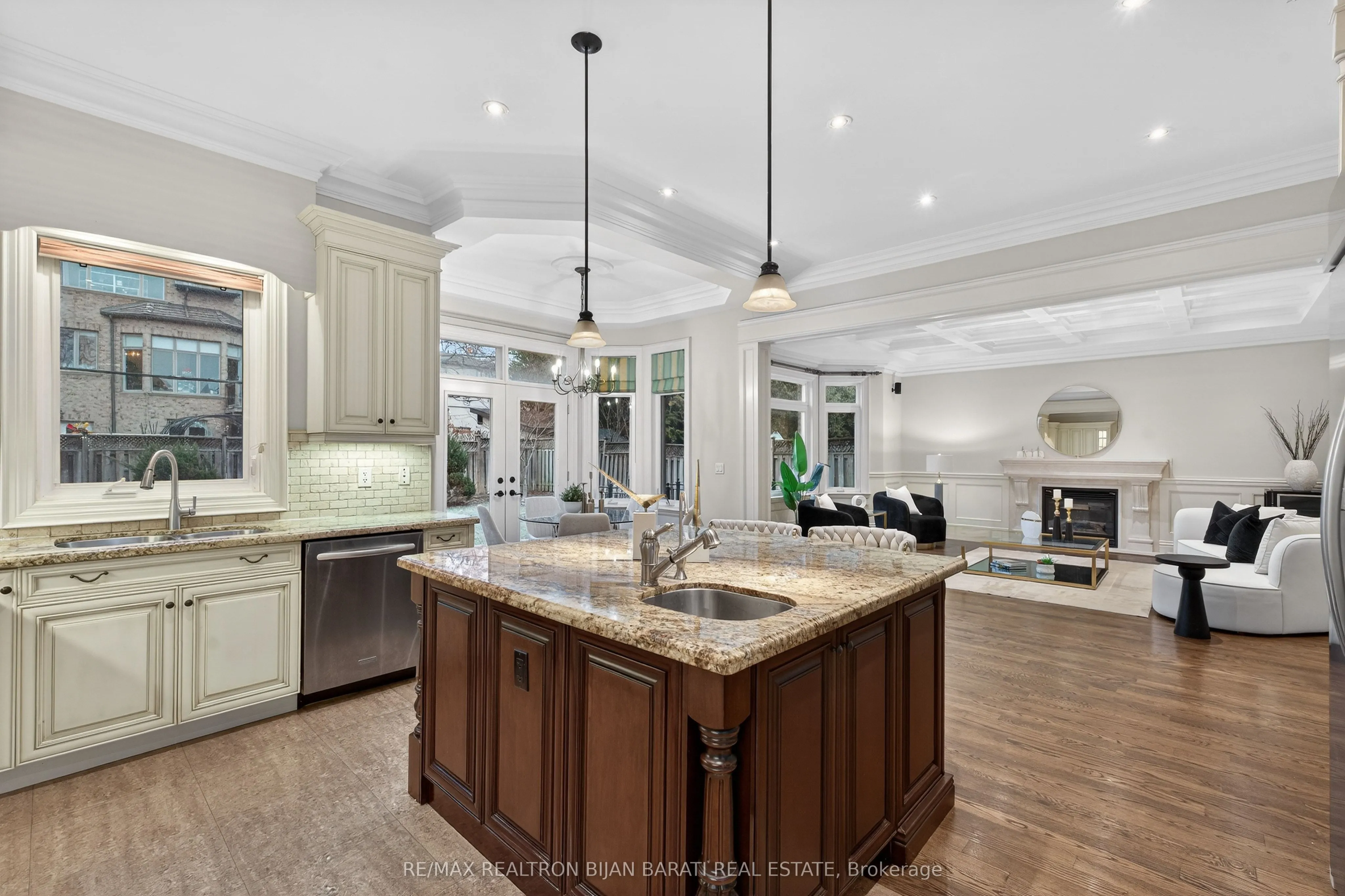 274 Greenfield Avenue