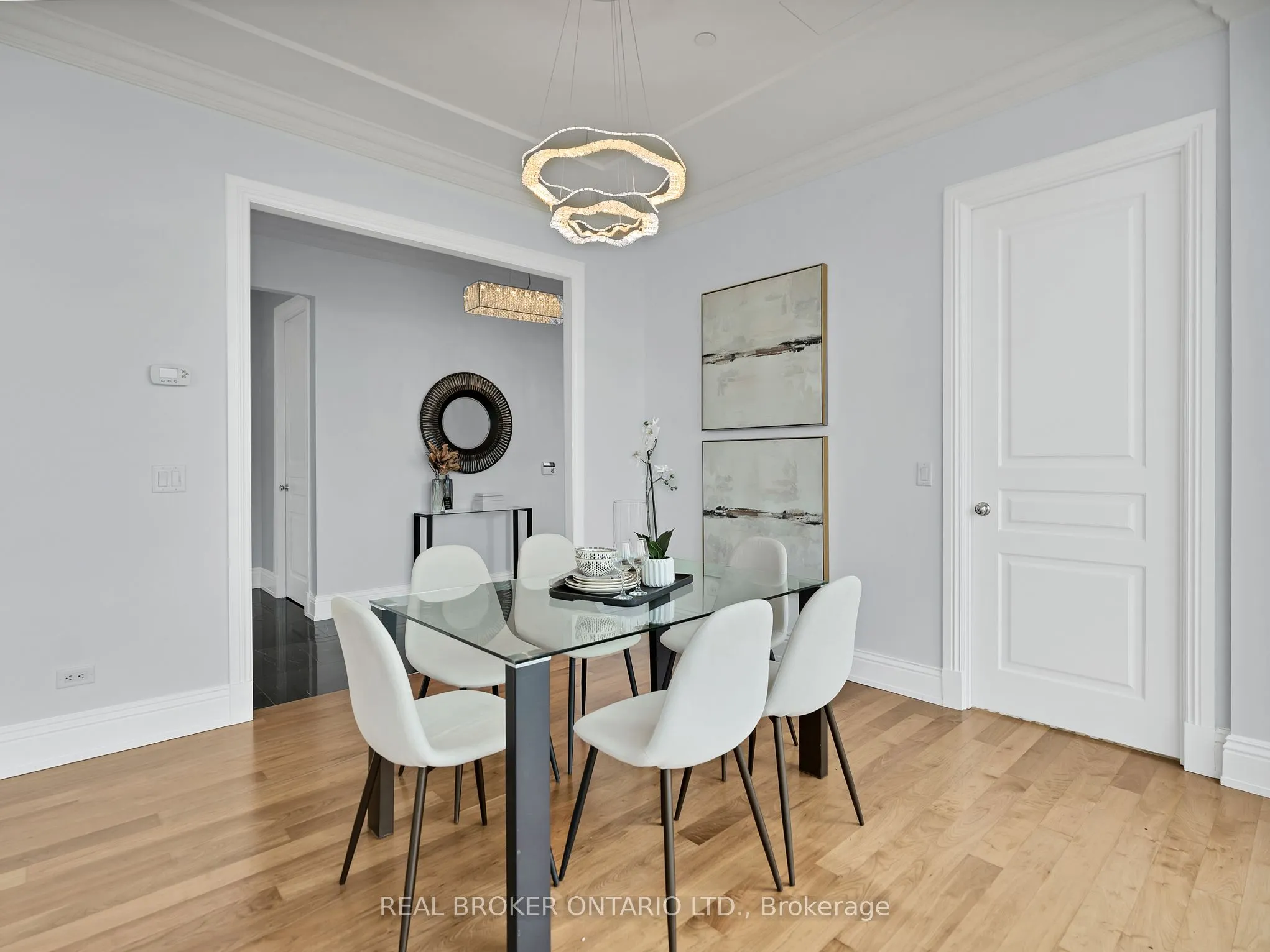 183 Wellington Street W #3803