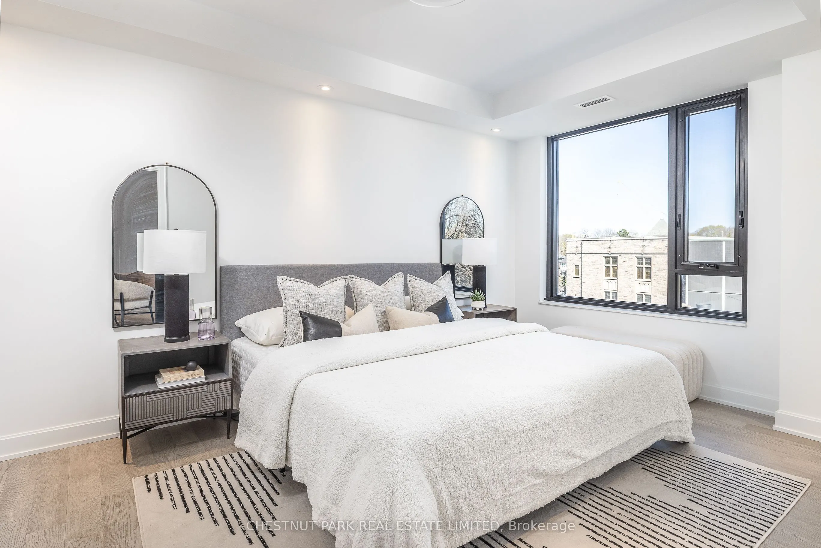 1 Strathgowan Avenue #408