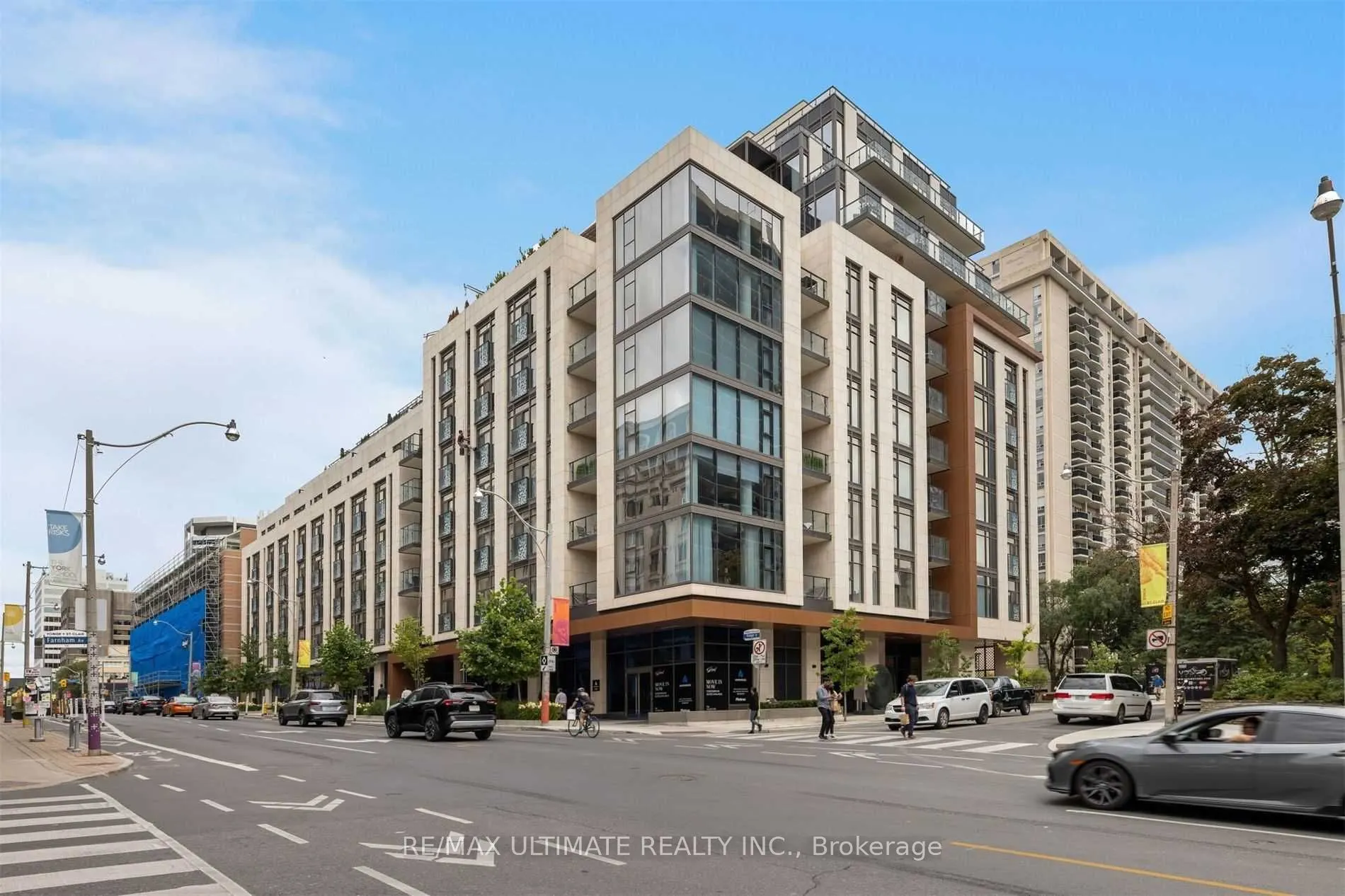 6 Jackes Avenue #206