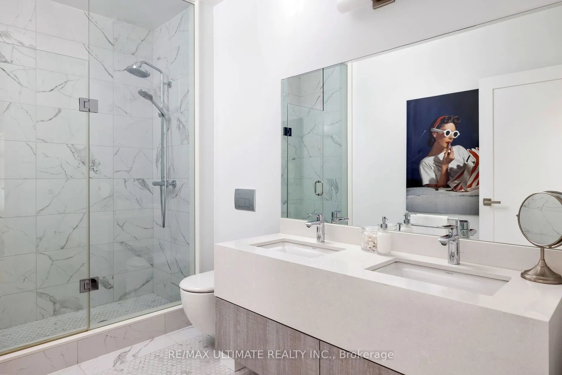 6 Jackes Avenue #206