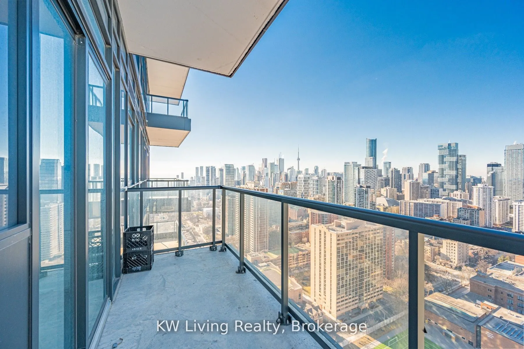 159 Wellesley Street E #1909