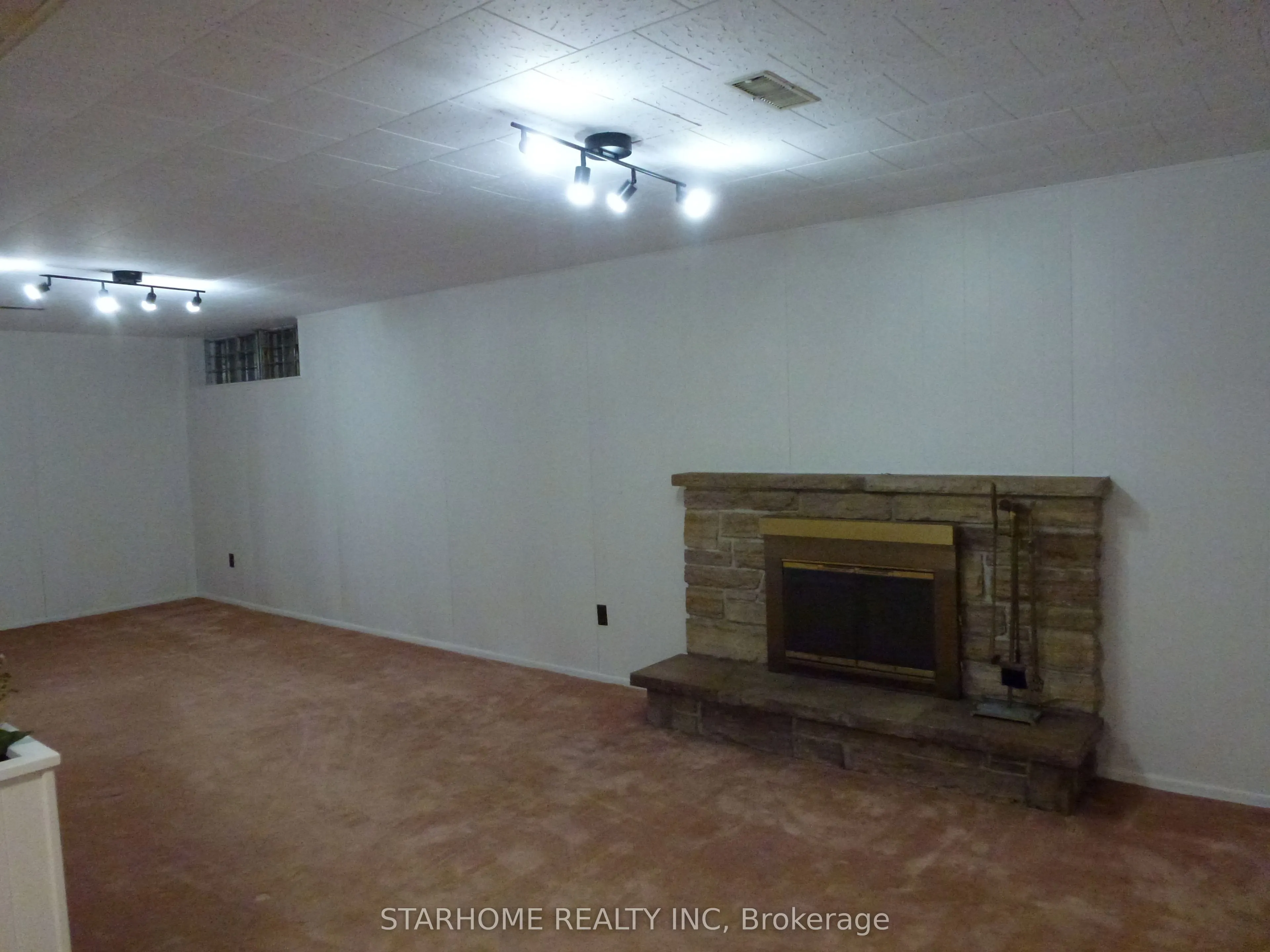 8 Shaughnessy Boulevard