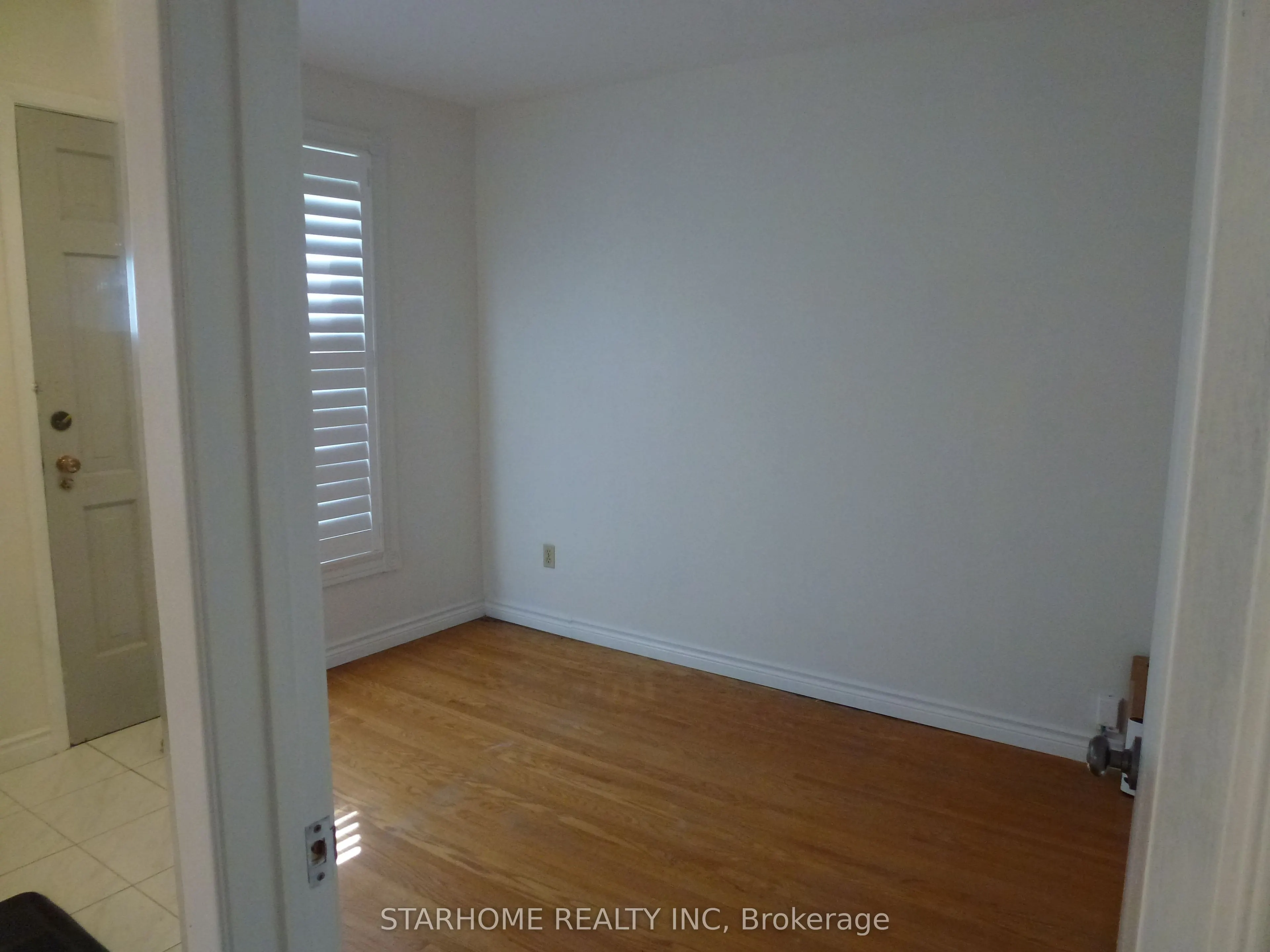8 Shaughnessy Boulevard